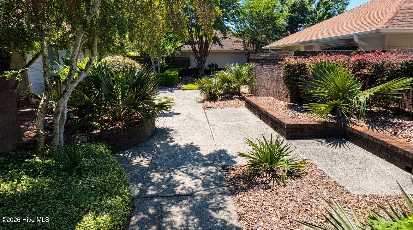 928 Summerlin Falls Court Property Photo 20