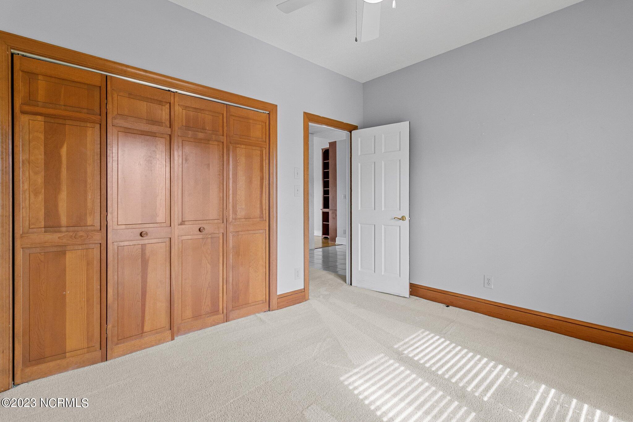 867 Castleberry Court Property Photo 12
