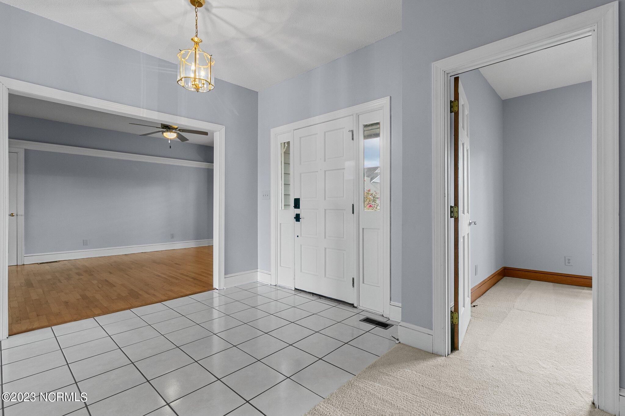 867 Castleberry Court Property Photo 21