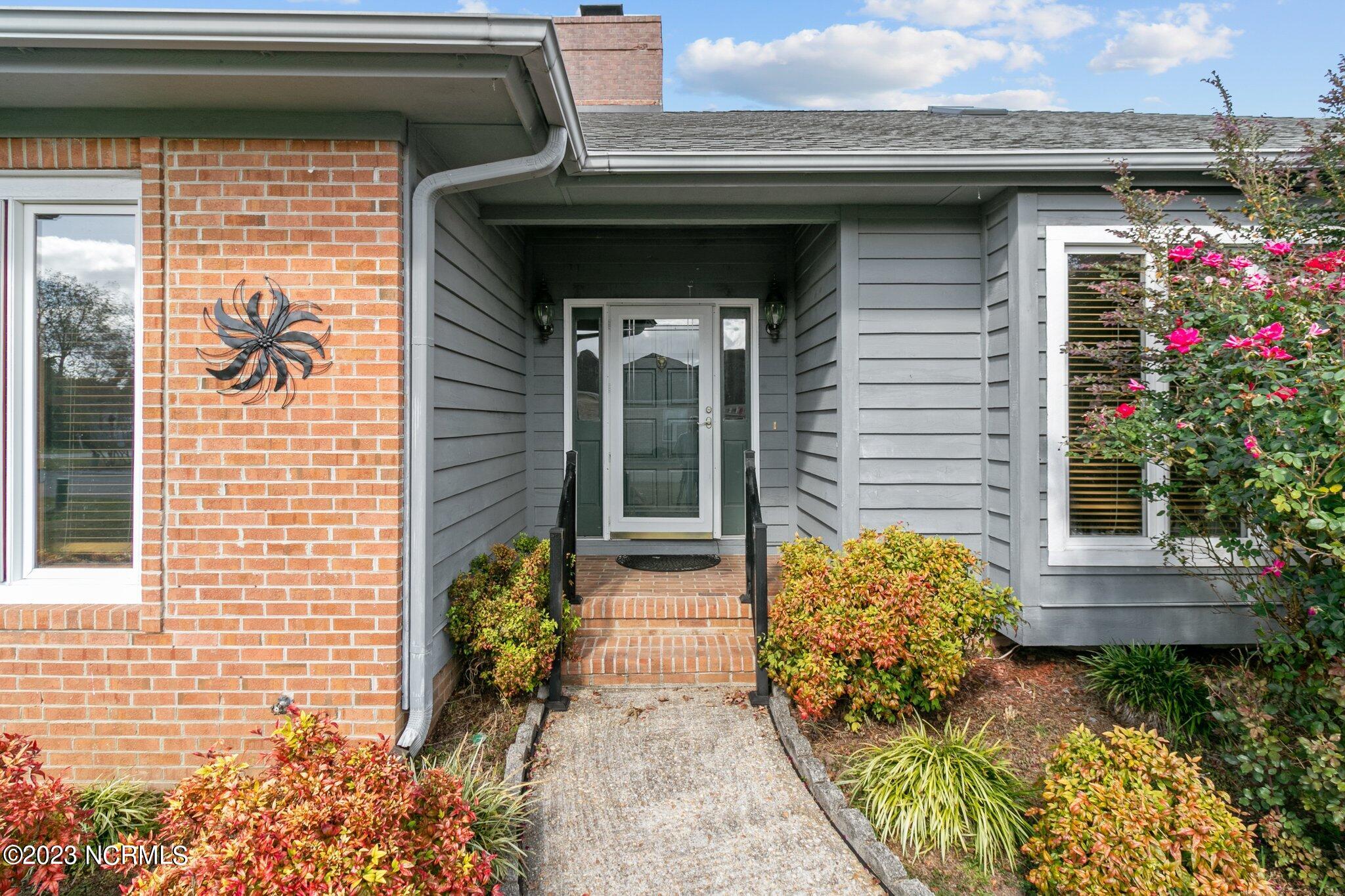 867 Castleberry Court Property Photo 44