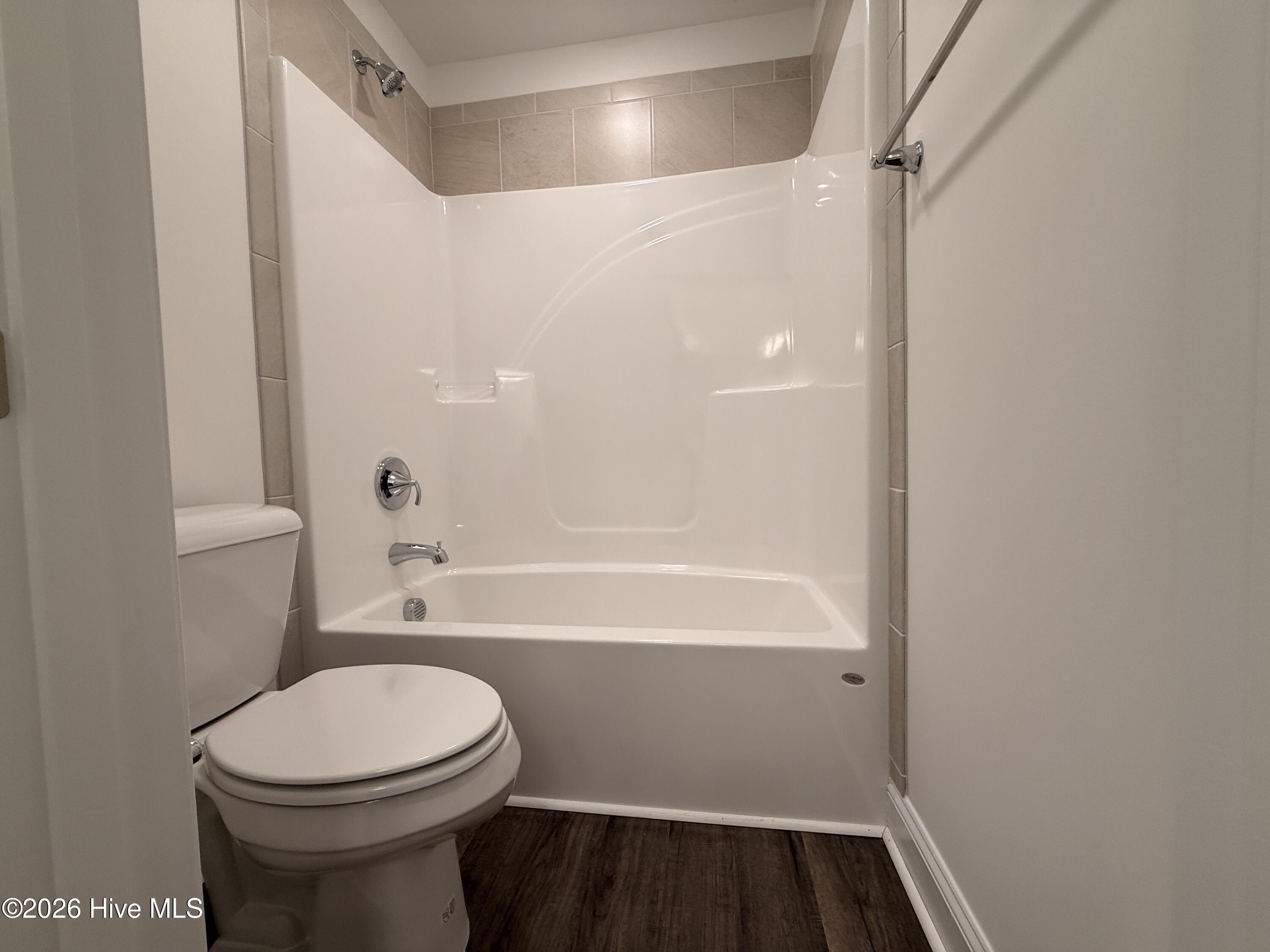 336 Steelwood Street Property Photo 26