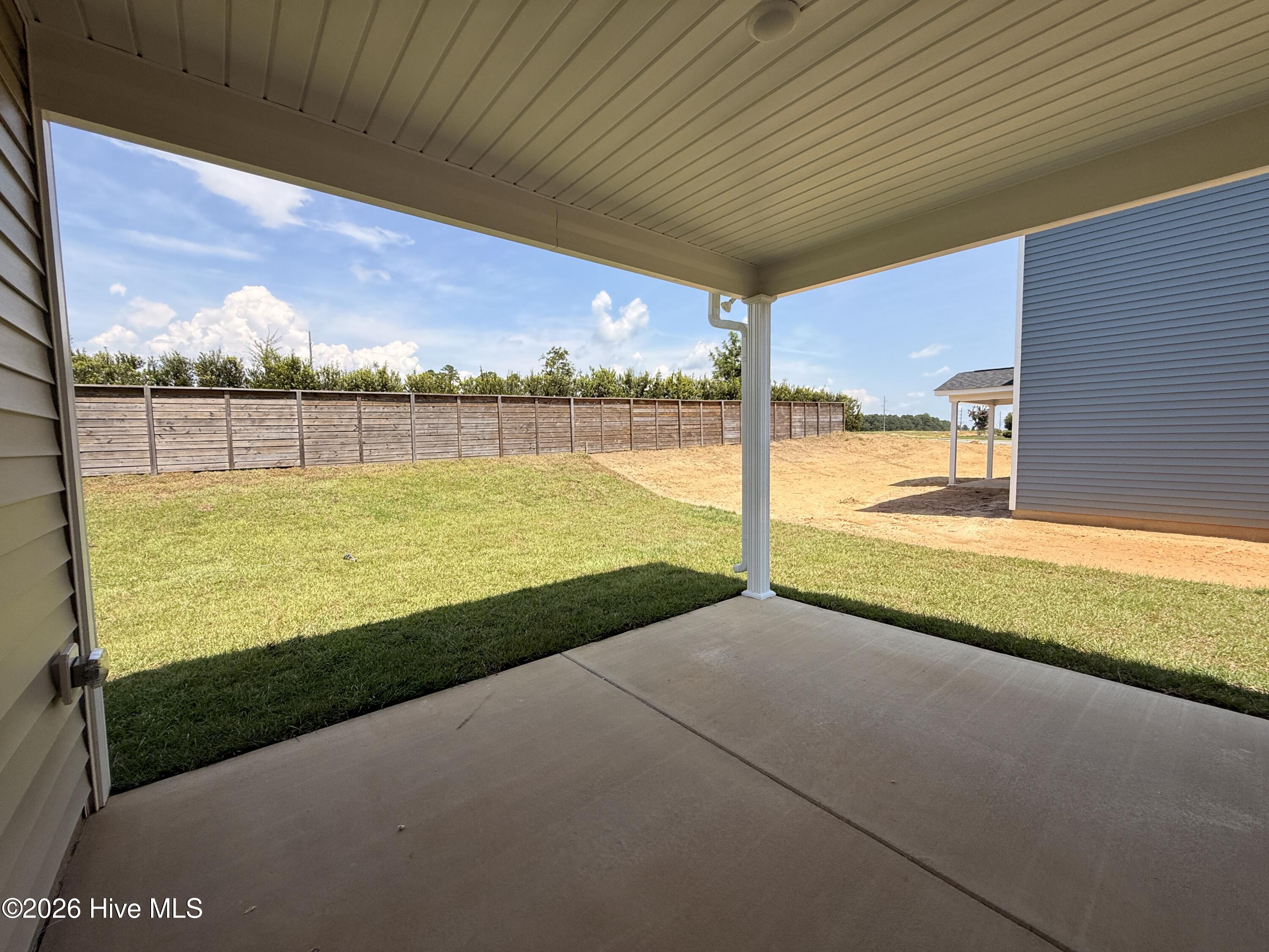 336 Steelwood Street Property Photo 39