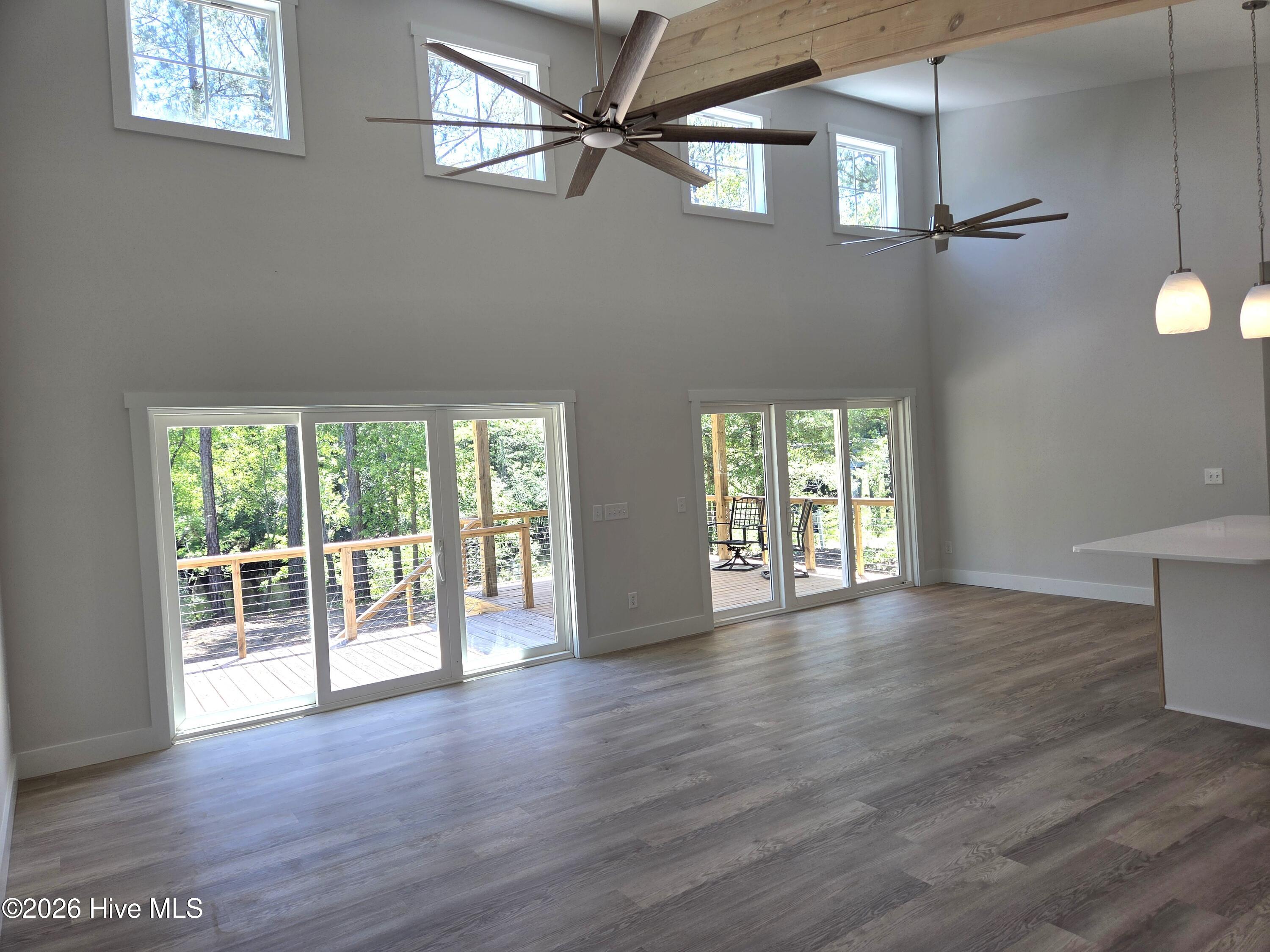 12374 Shaw Highway Property Photo 10