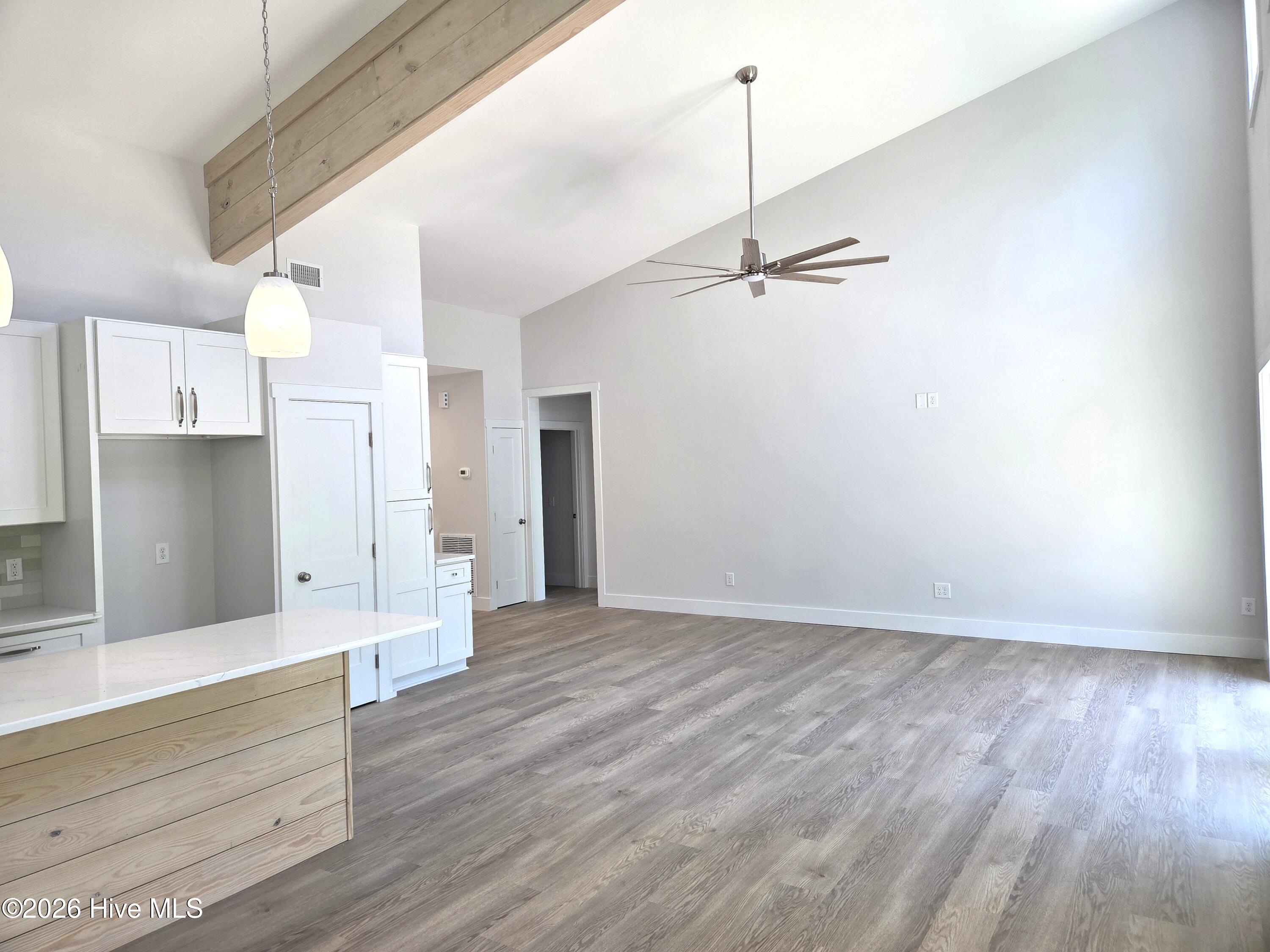 12374 Shaw Highway Property Photo 15