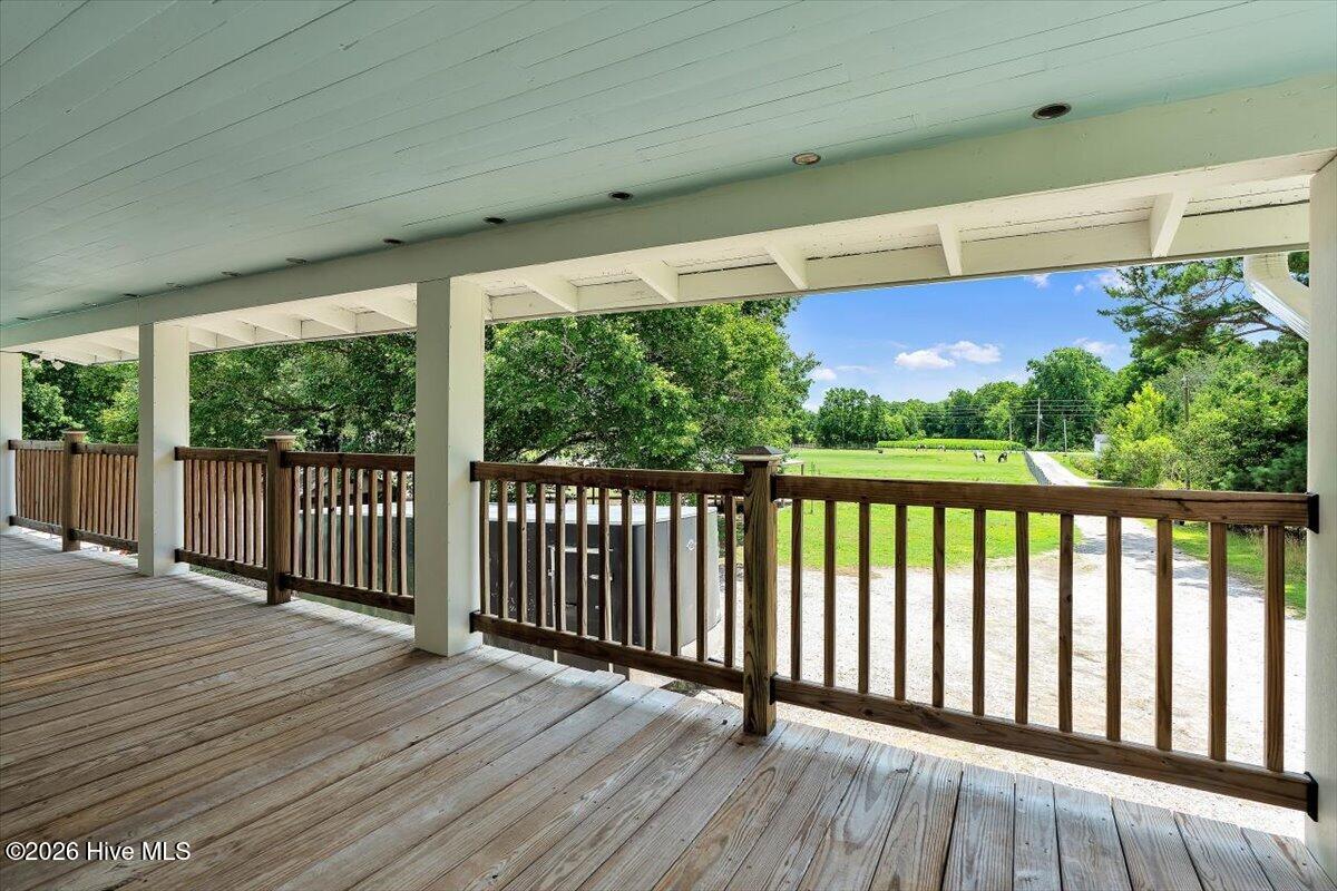 330 Lake Road Property Photo 45