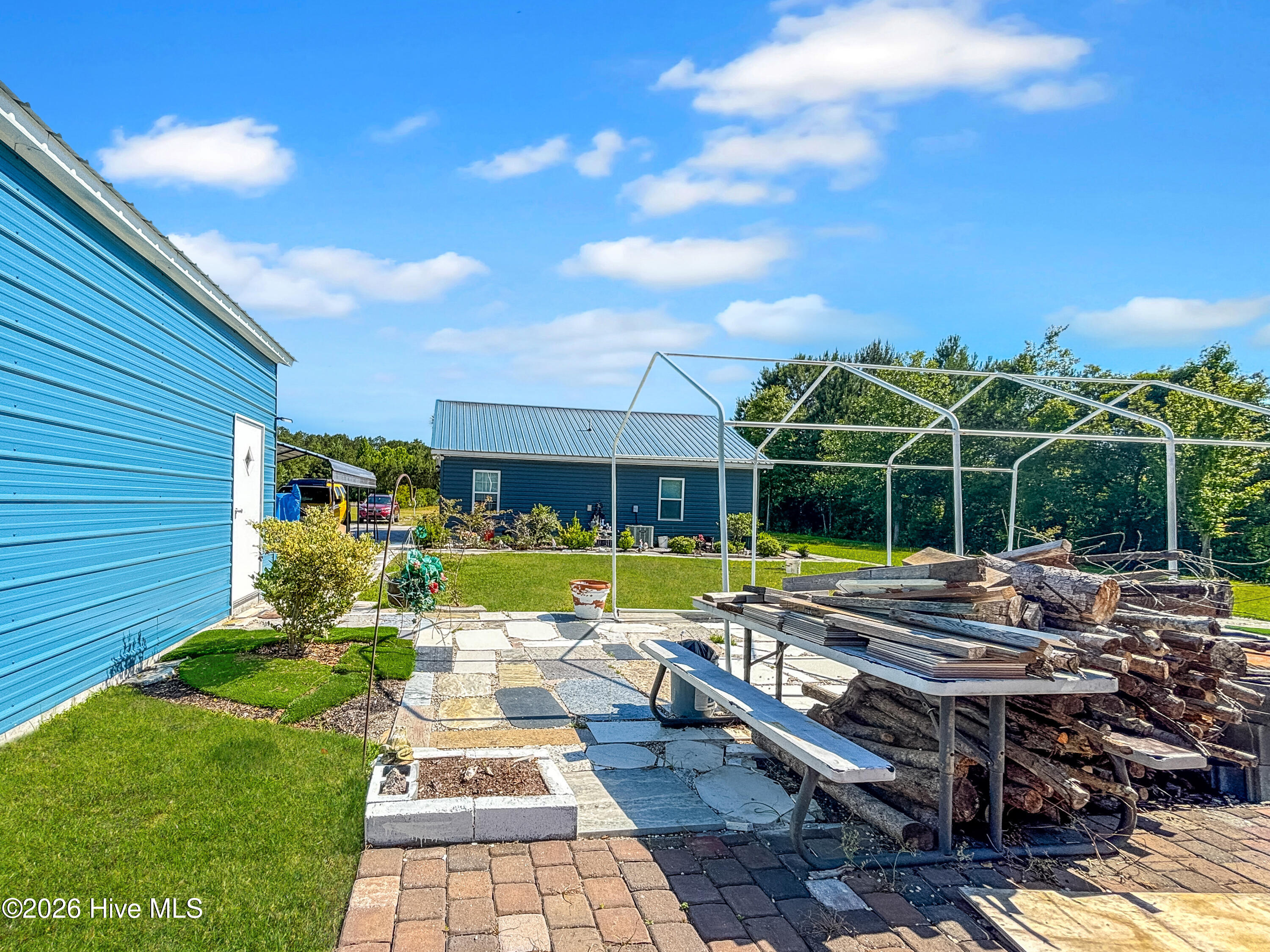 75 Dora Rosas Lane Property Photo 14
