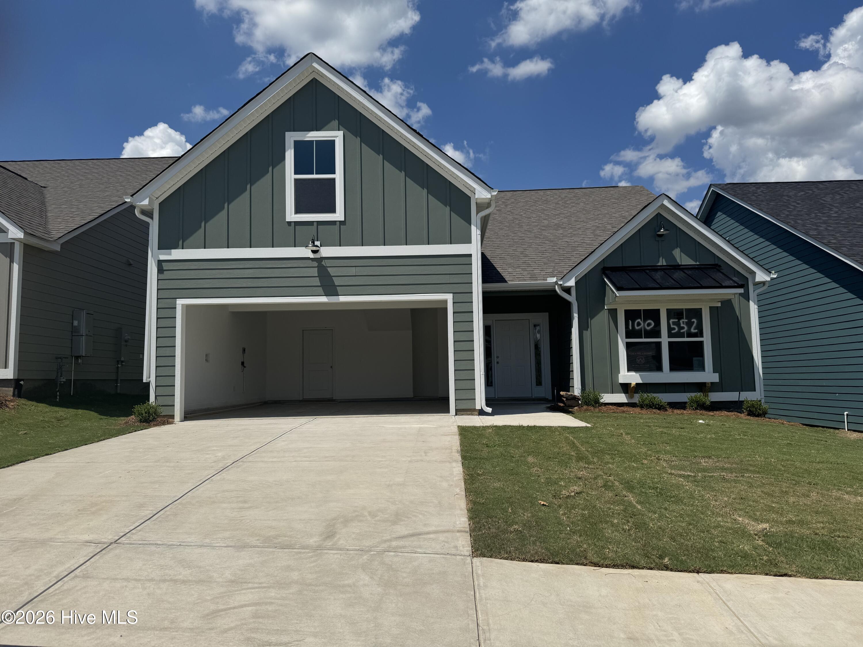 552 Pherson Street Property Photo 3