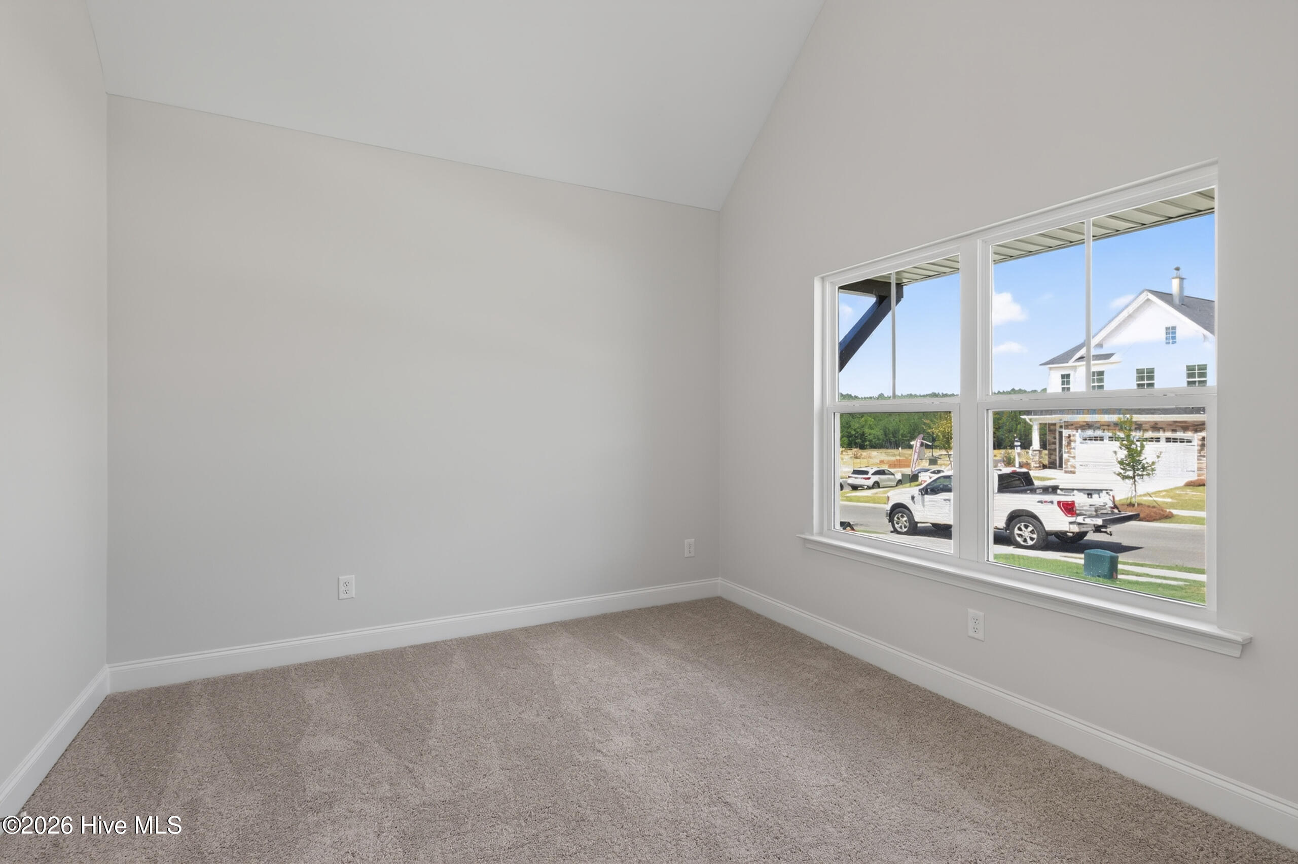 552 Pherson Street Property Photo 16