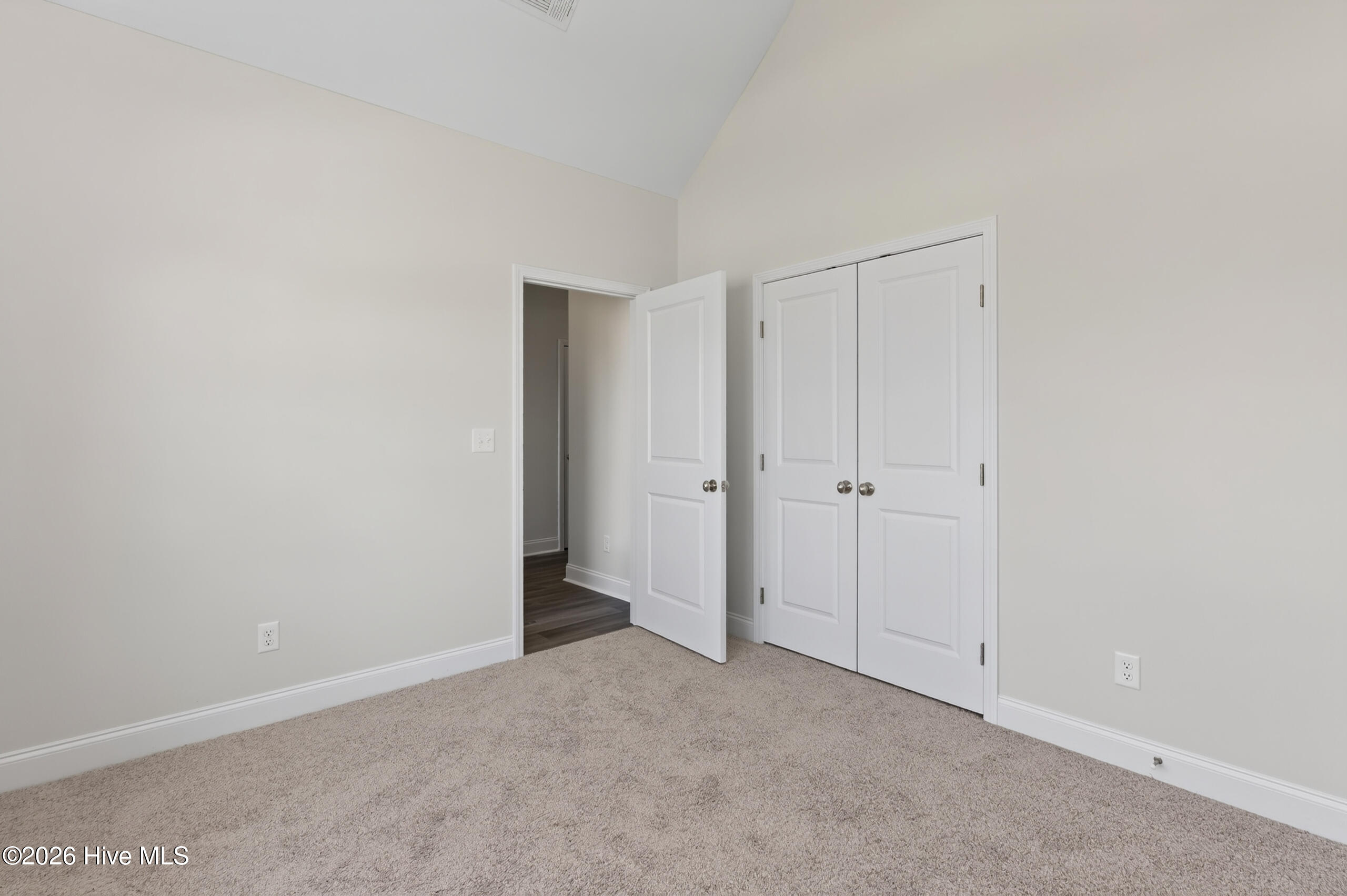 552 Pherson Street Property Photo 17