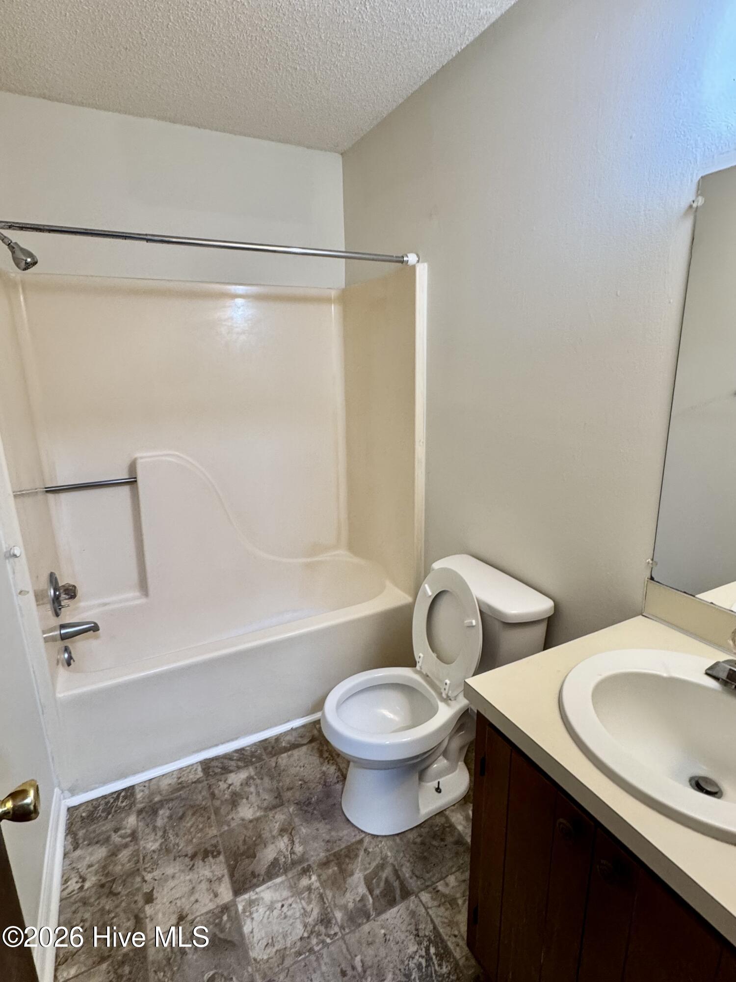3215 Summer Place 22 Property Photo 5