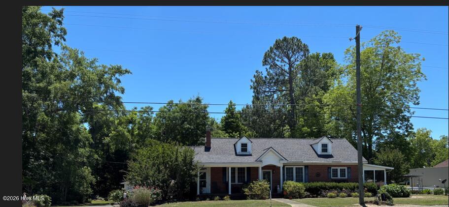 228 E Main Street Property Photo 1