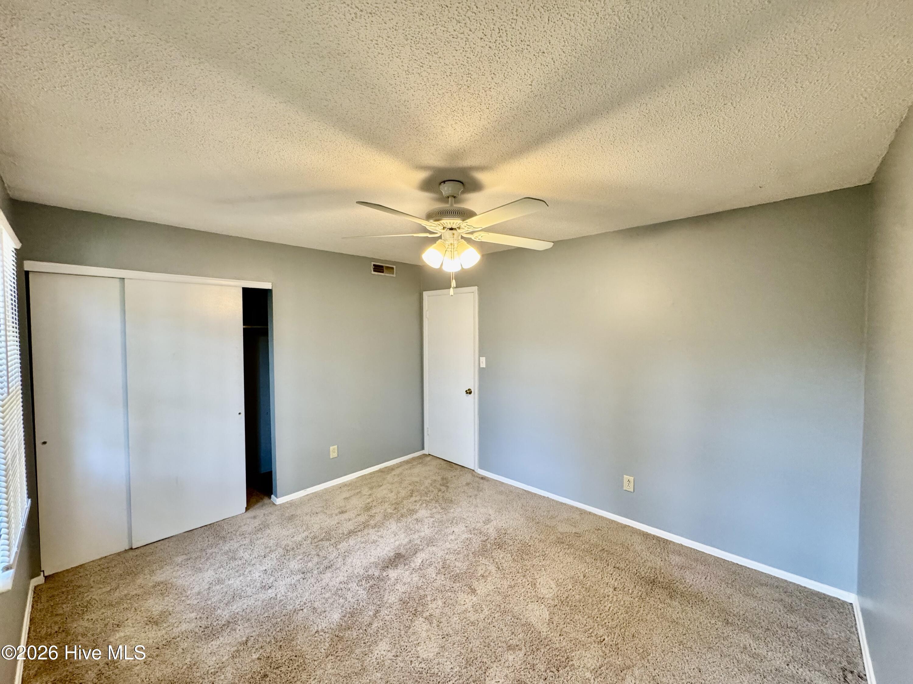 141 King George Court Property Photo 5
