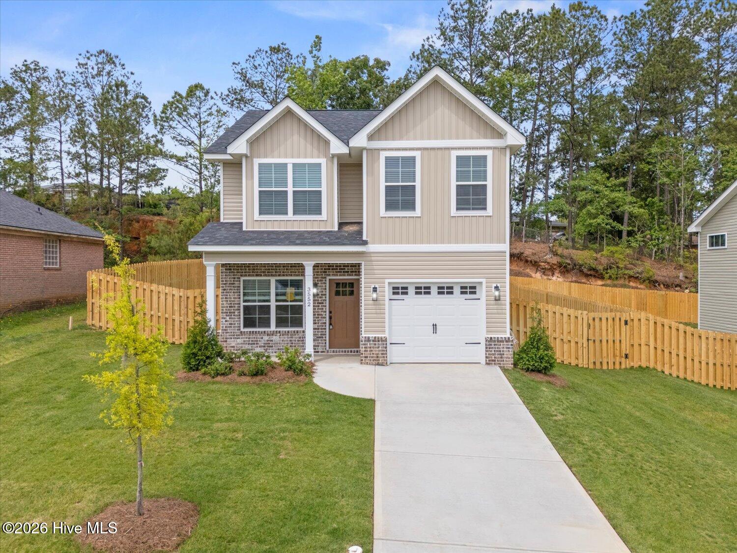 3552 Pebble Creek Drive Property Photo 1