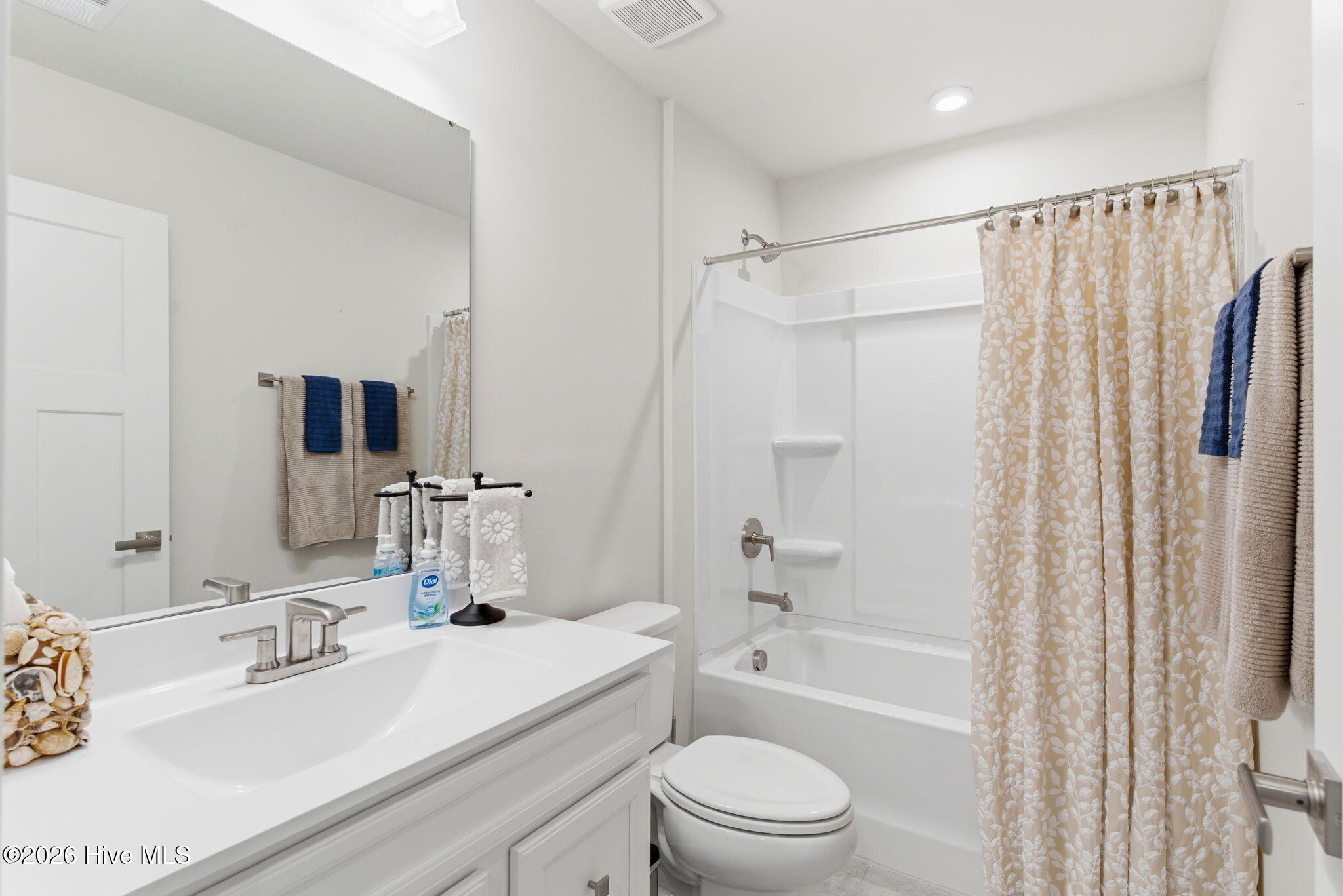 3165 Edgehill Drive Property Photo 25