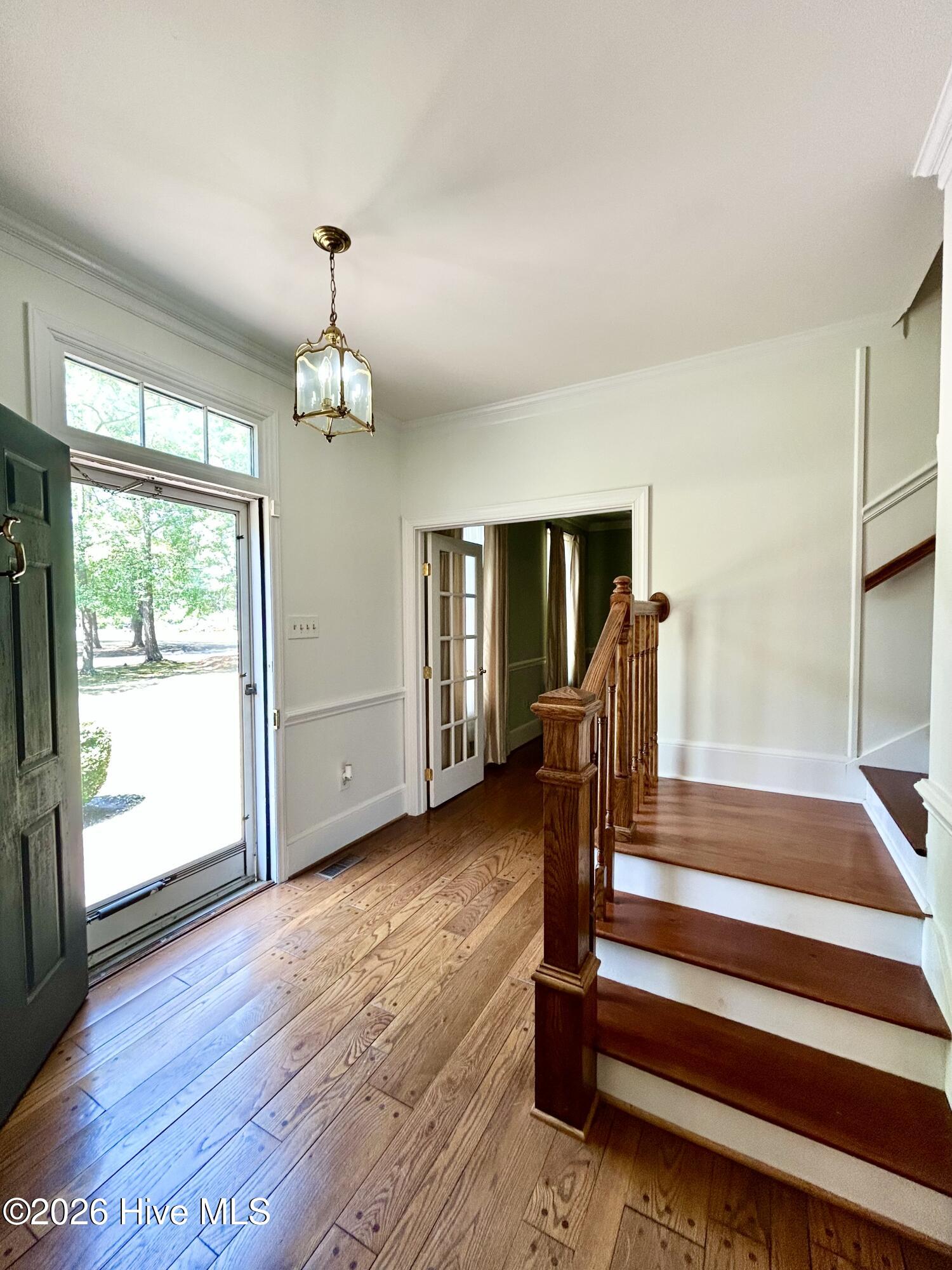 1304 Franklin Avenue Property Photo 9