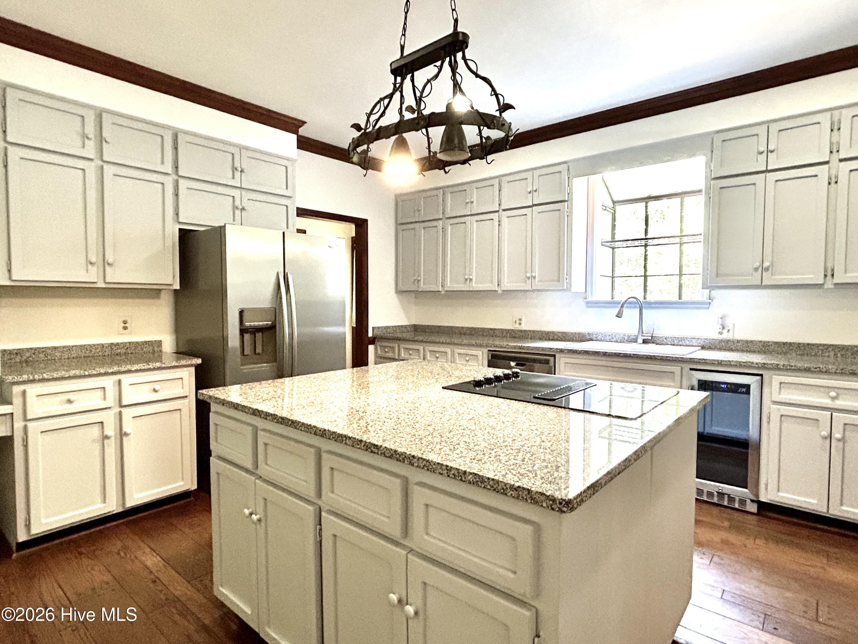 1304 Franklin Avenue Property Photo 21