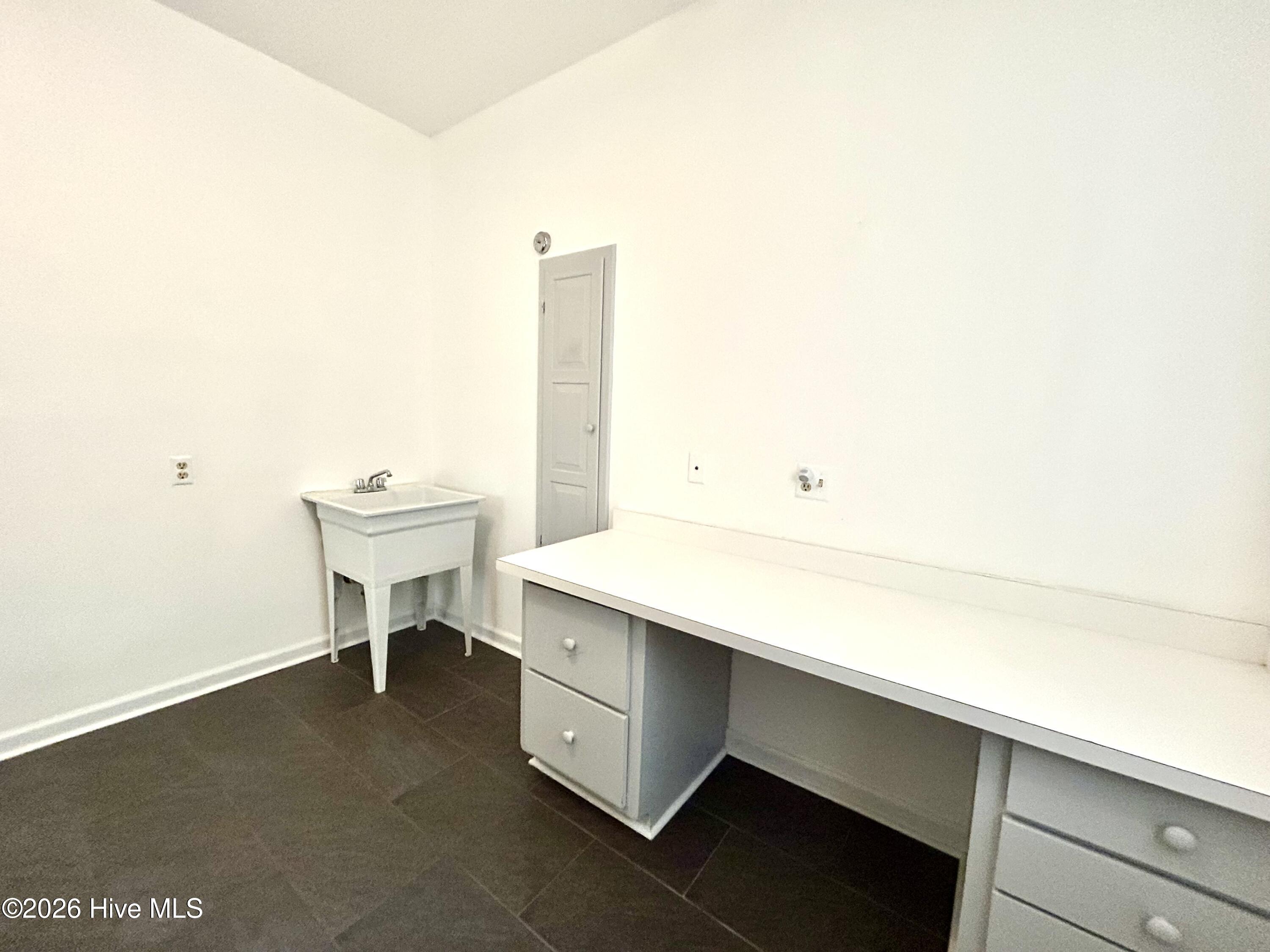 1304 Franklin Avenue Property Photo 32