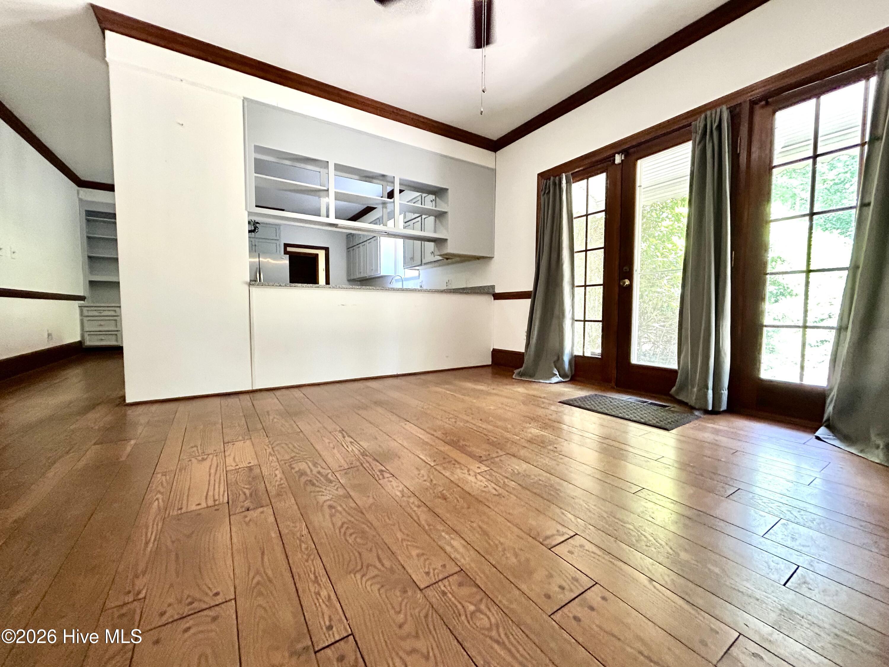 1304 Franklin Avenue Property Photo 35