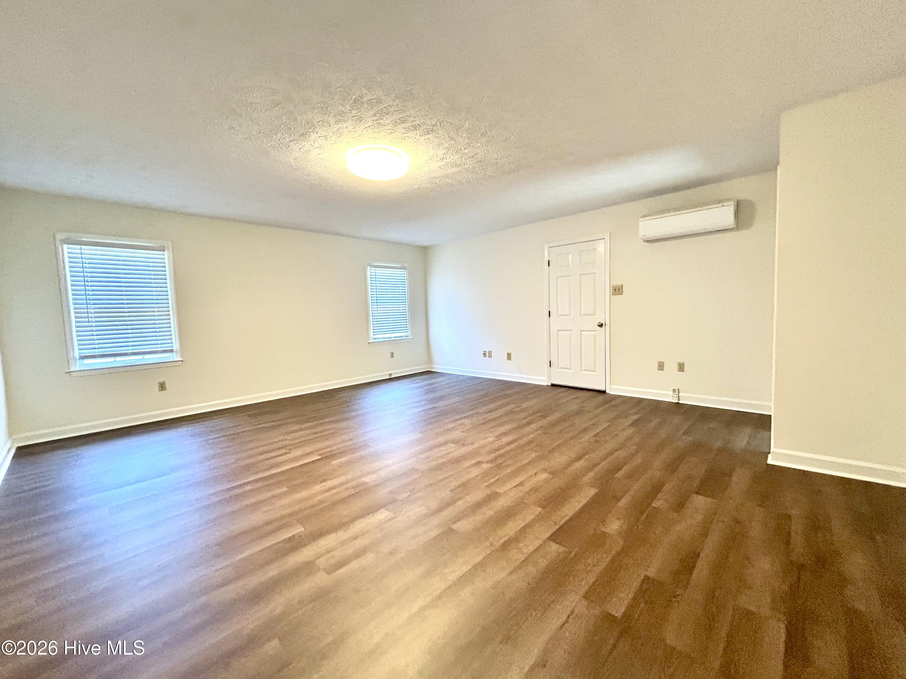 1304 Franklin Avenue Property Photo 43