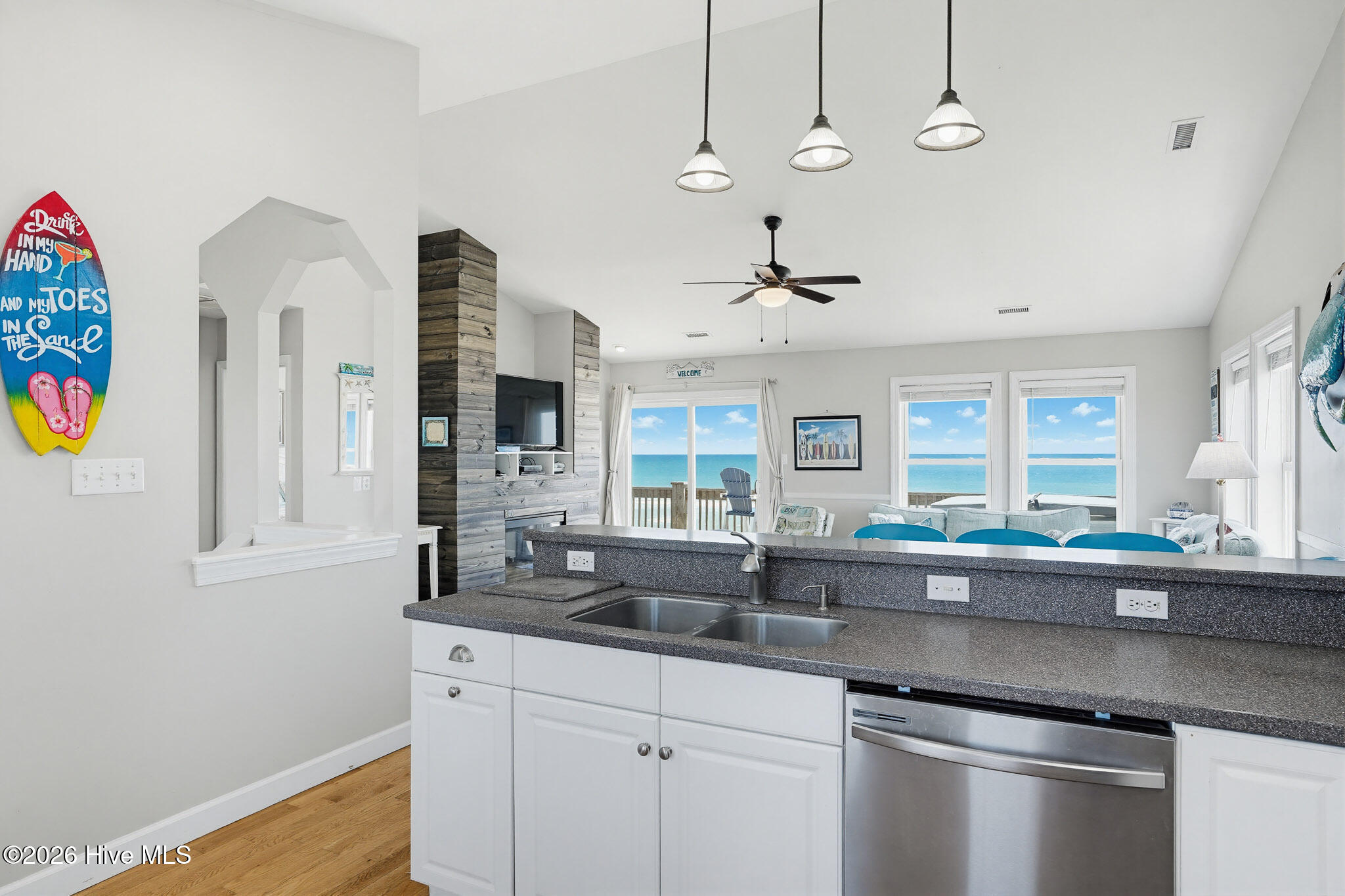 516 Ocean Drive Property Photo 31