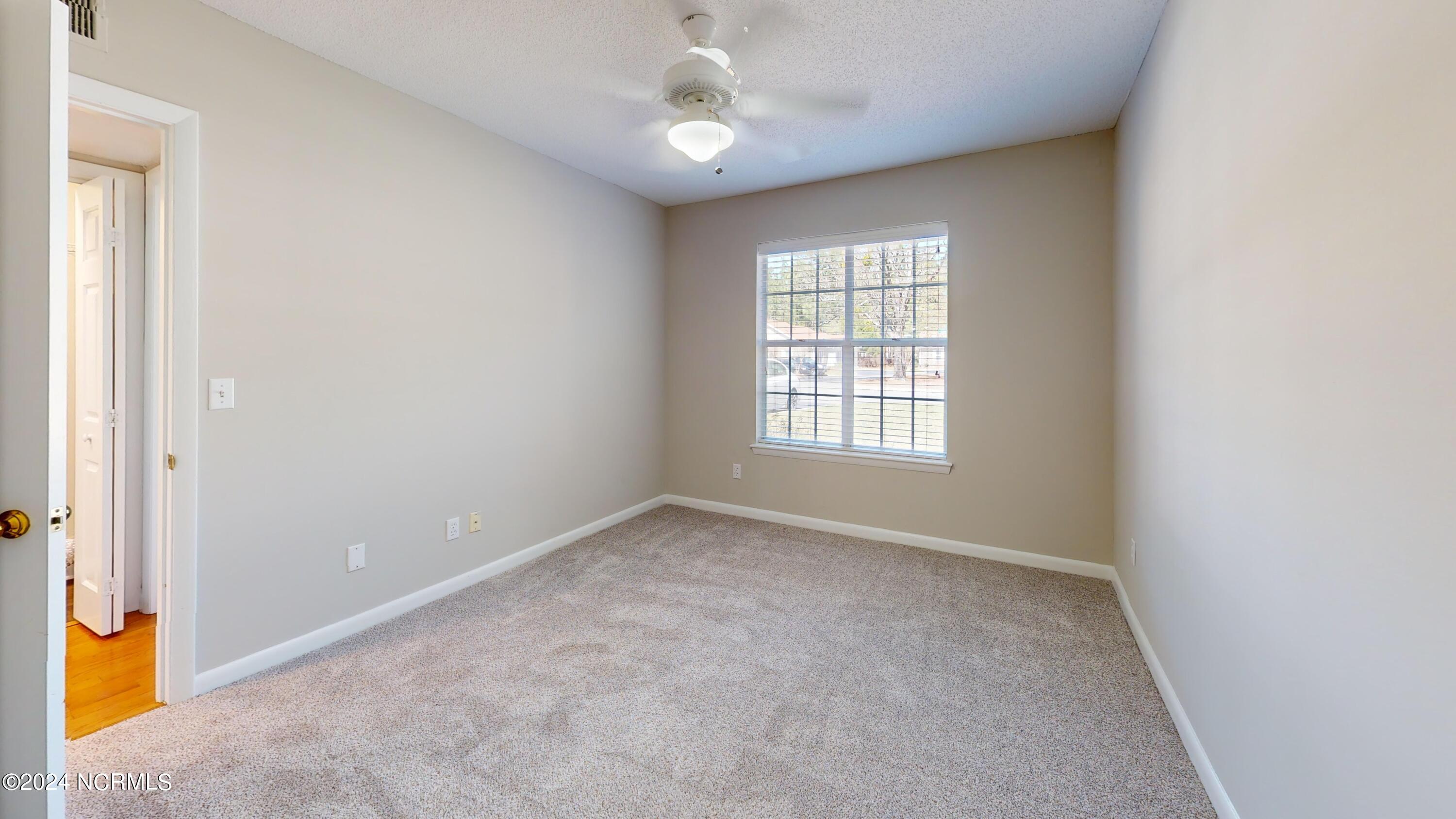 727 Chancery Lane Property Photo 17