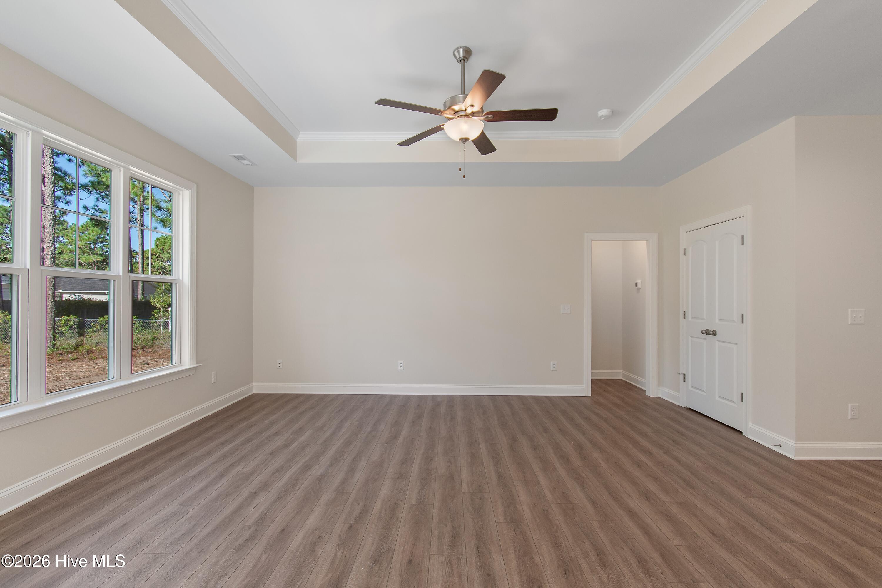 27 N High Point Road Property Photo 8