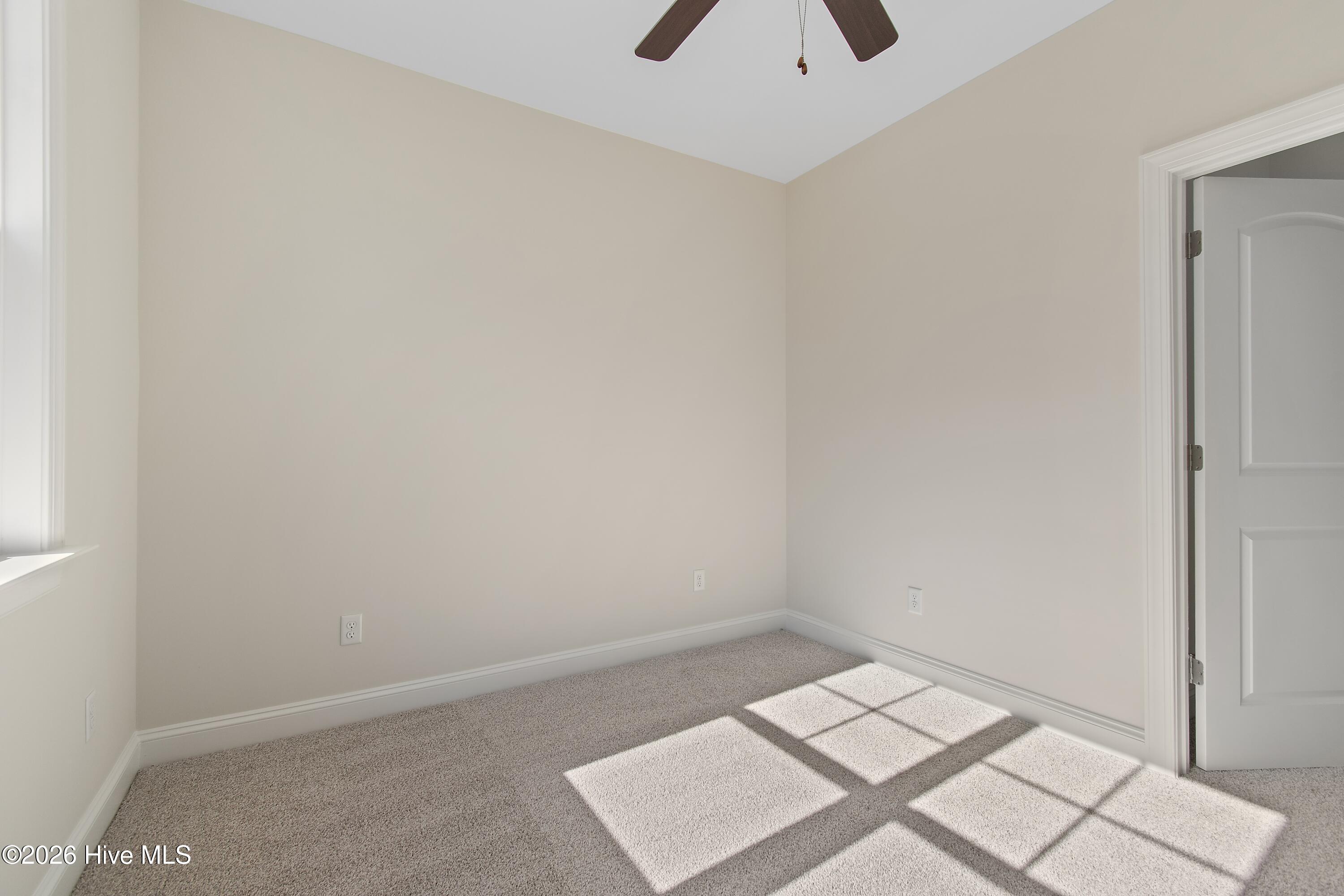 27 N High Point Road Property Photo 29