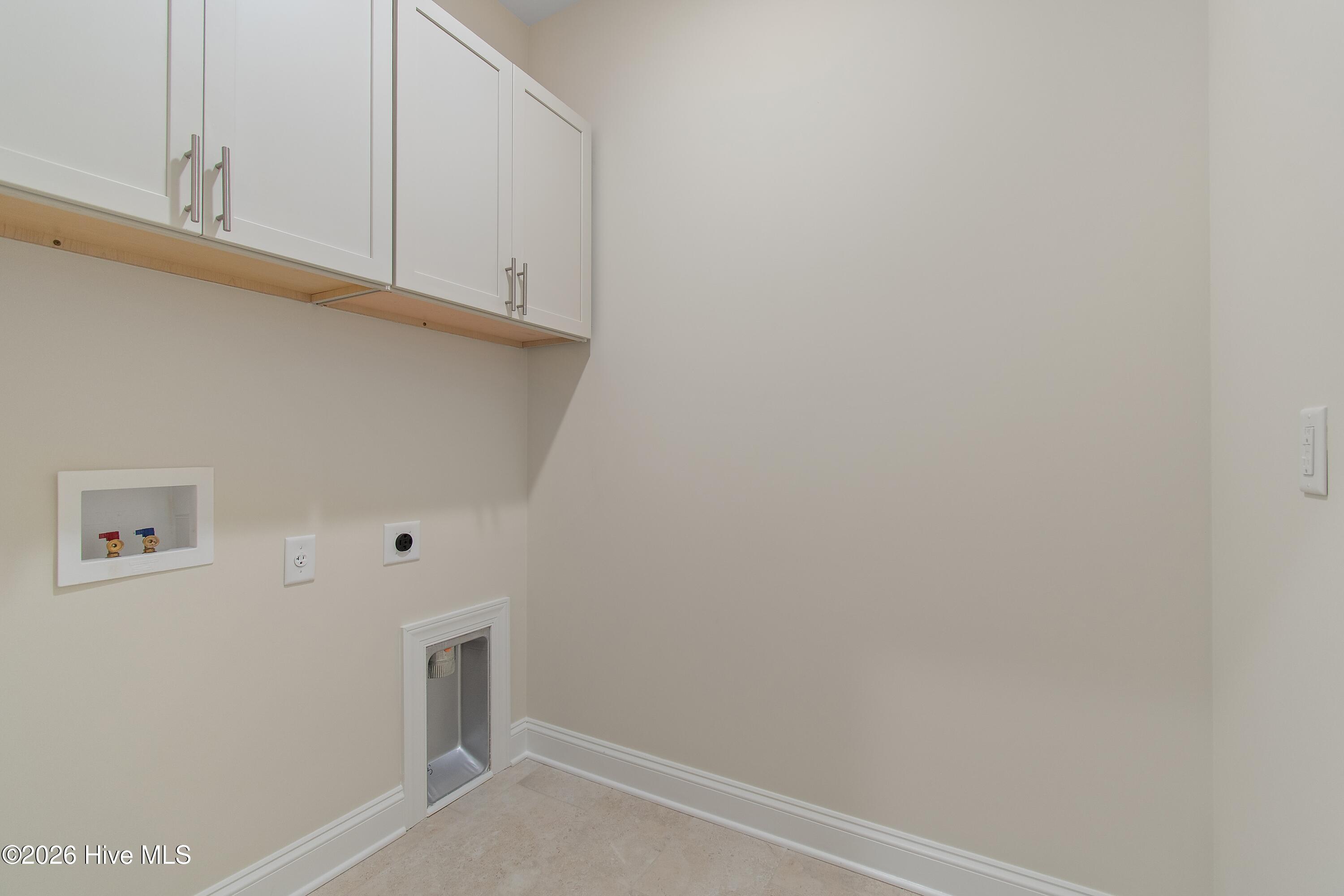 27 N High Point Road Property Photo 34