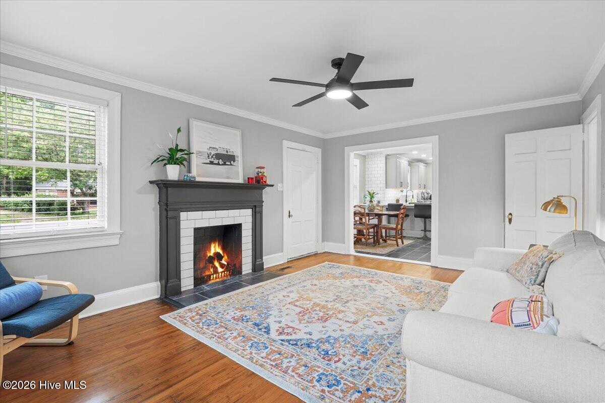 1308 E Park Ave B Property Photo 13
