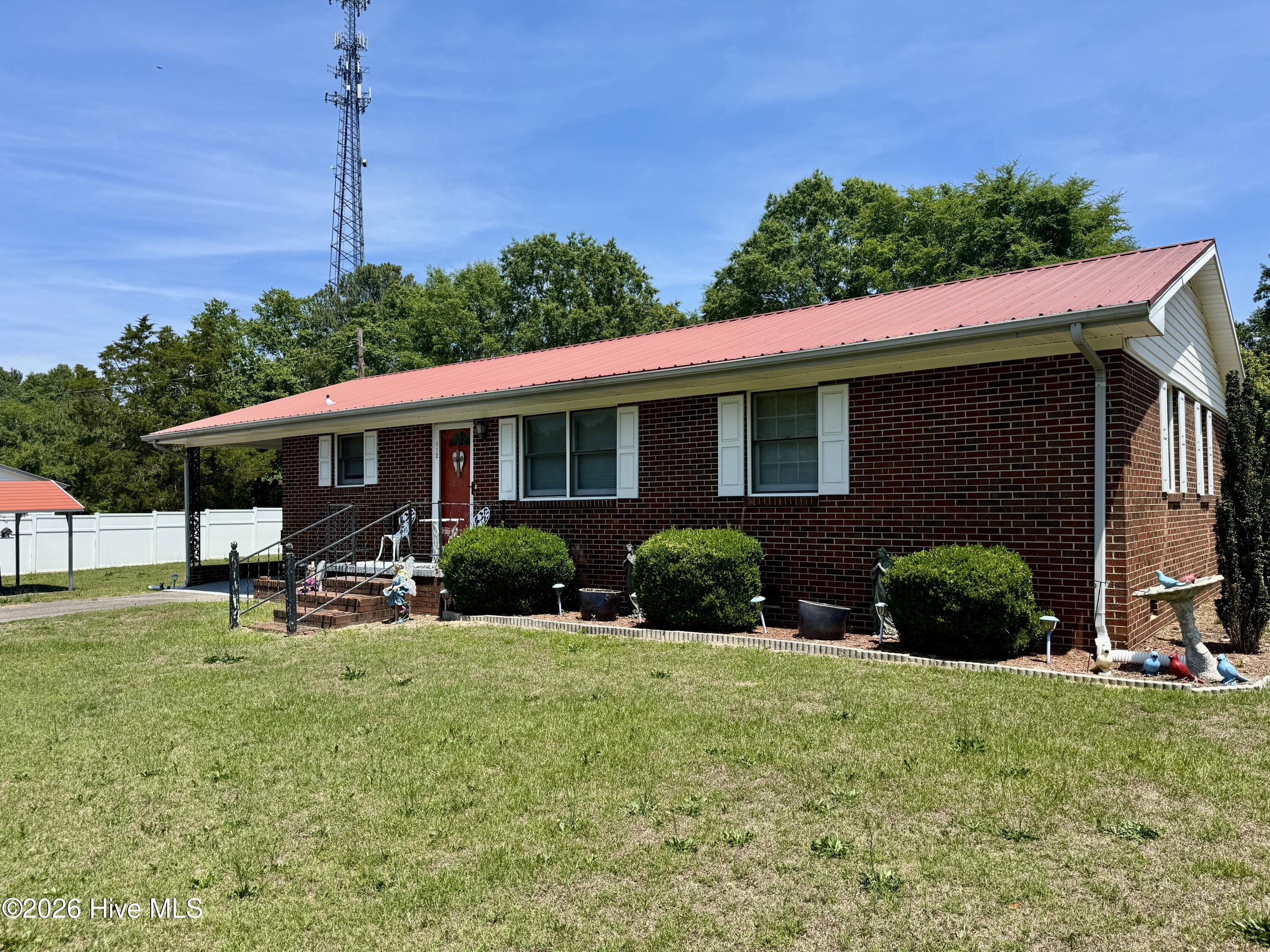 112 Mcqueen Street Property Photo 17