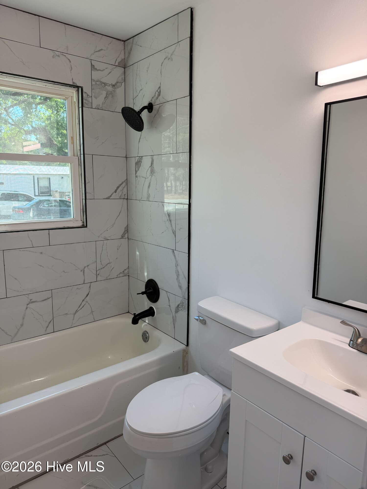 318 Westview Loop Property Photo 12
