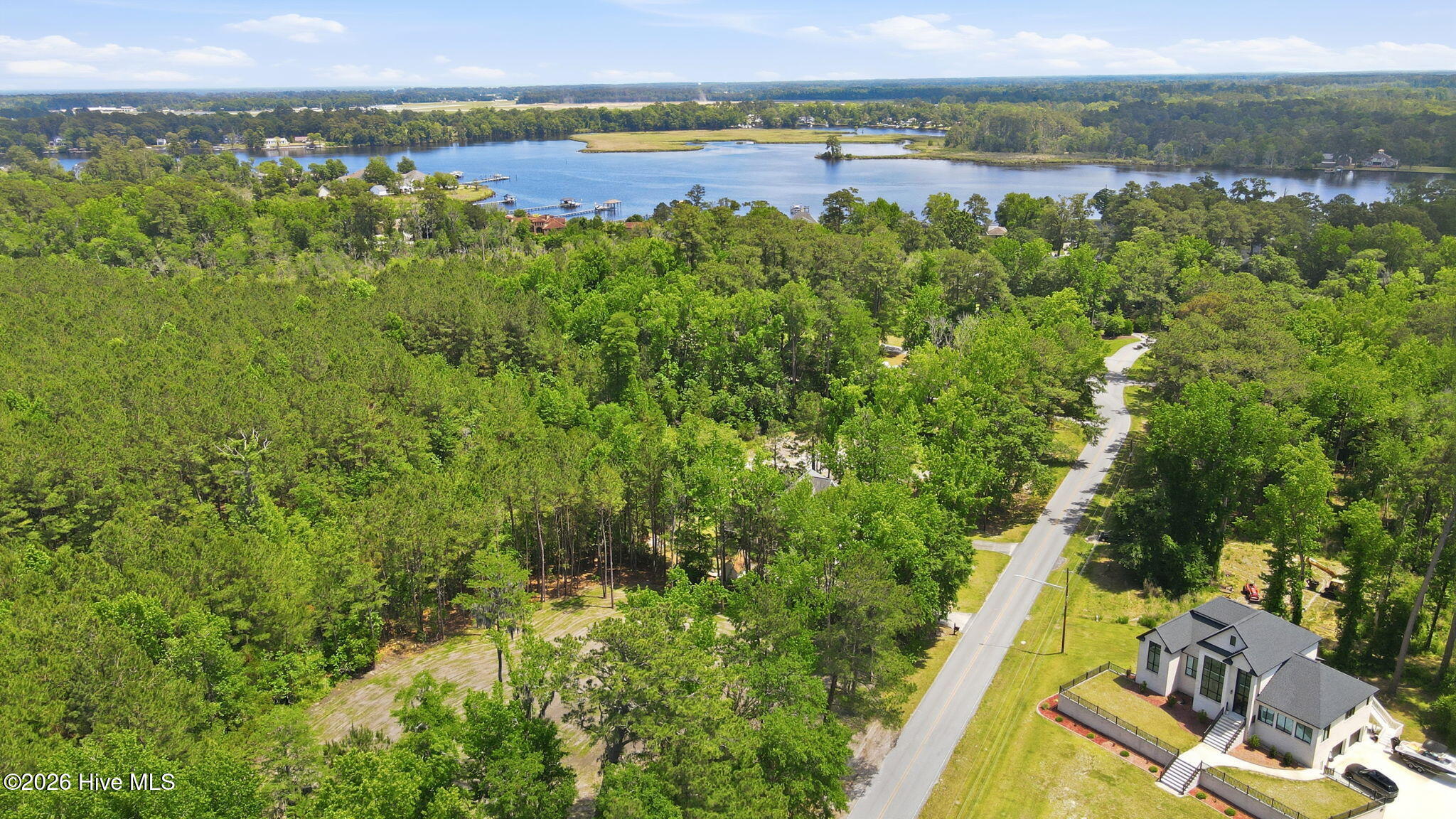 161 Trent Shores Drive Property Photo 10