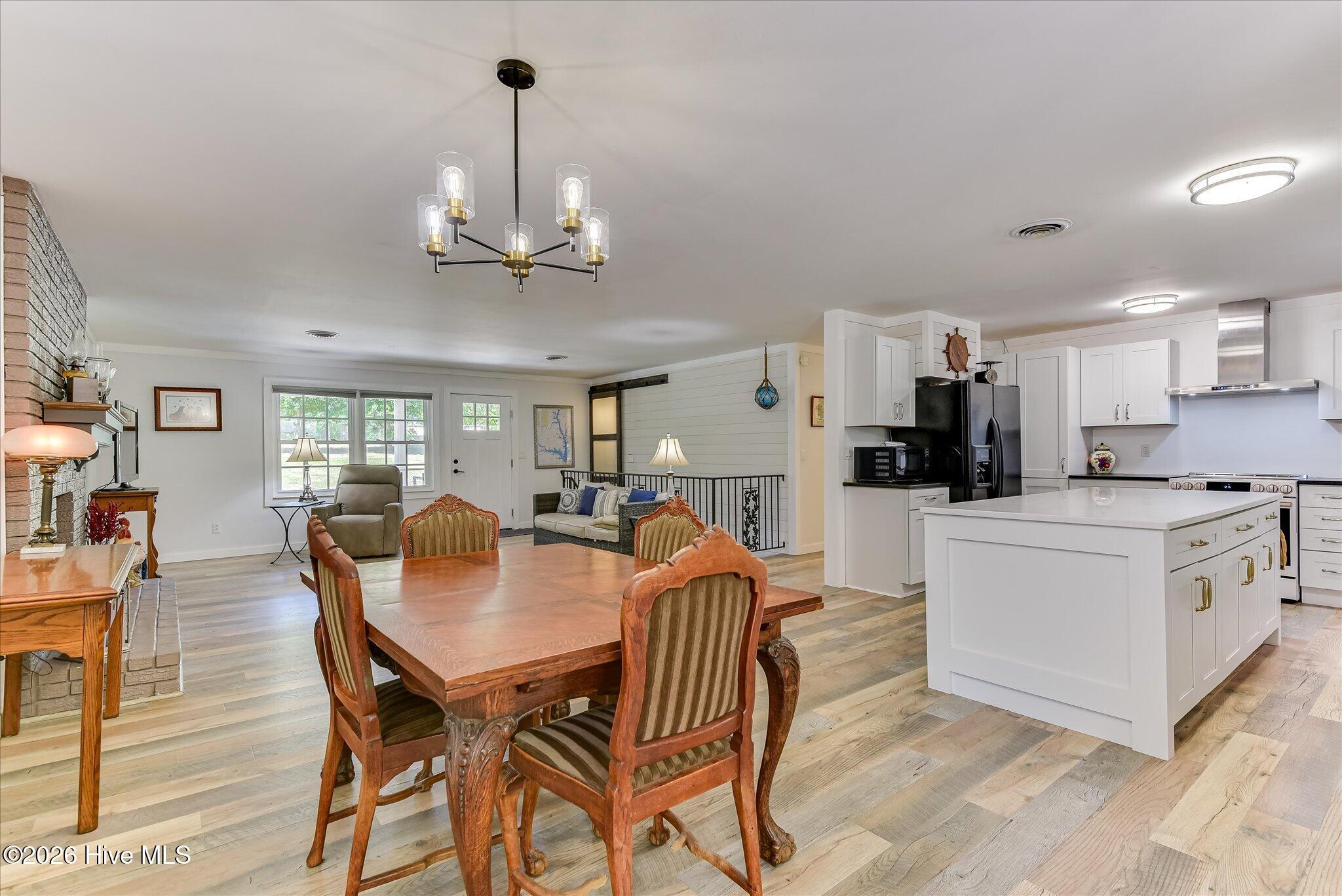 4109 Pine Ridge Road Property Photo 14