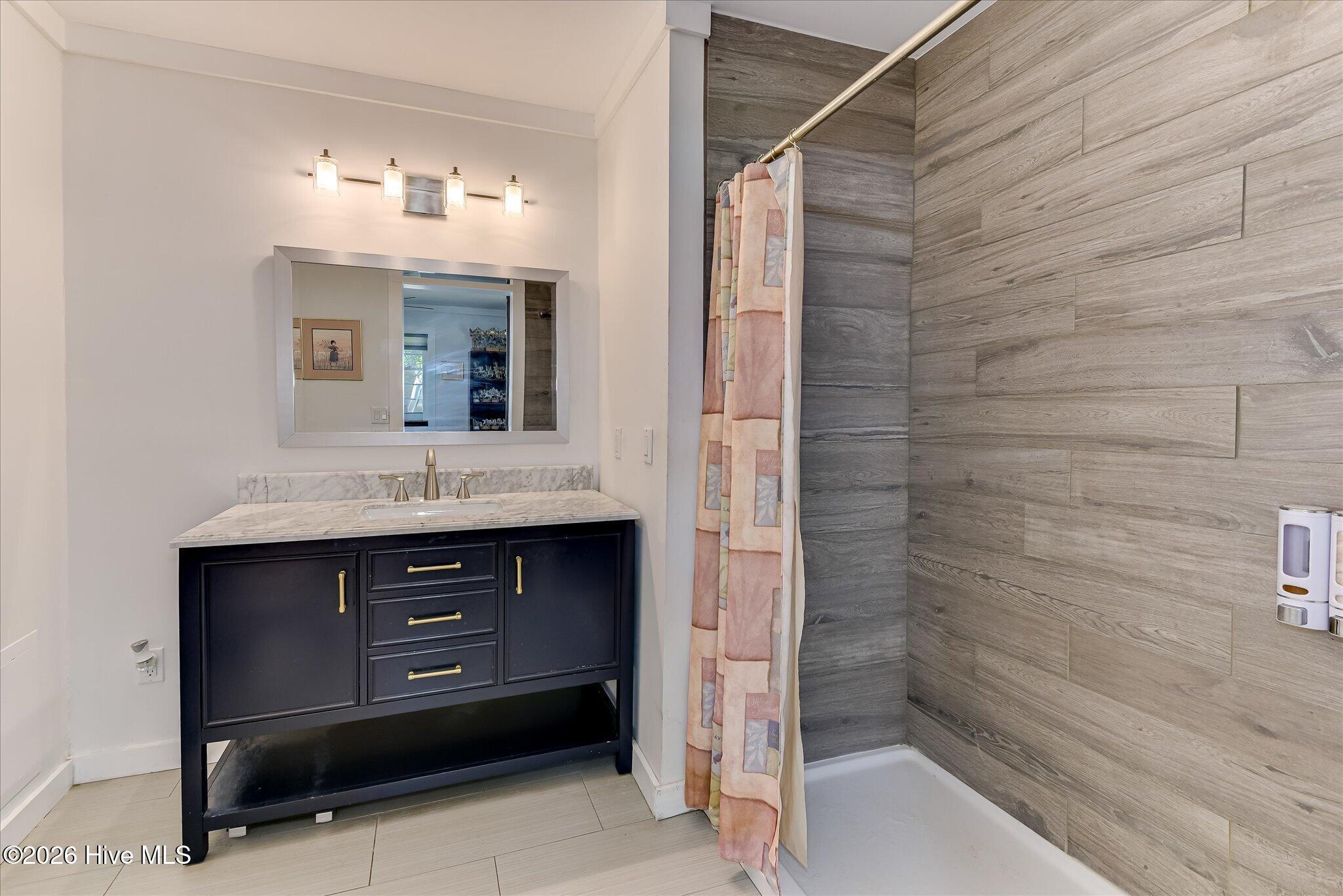 4109 Pine Ridge Road Property Photo 17