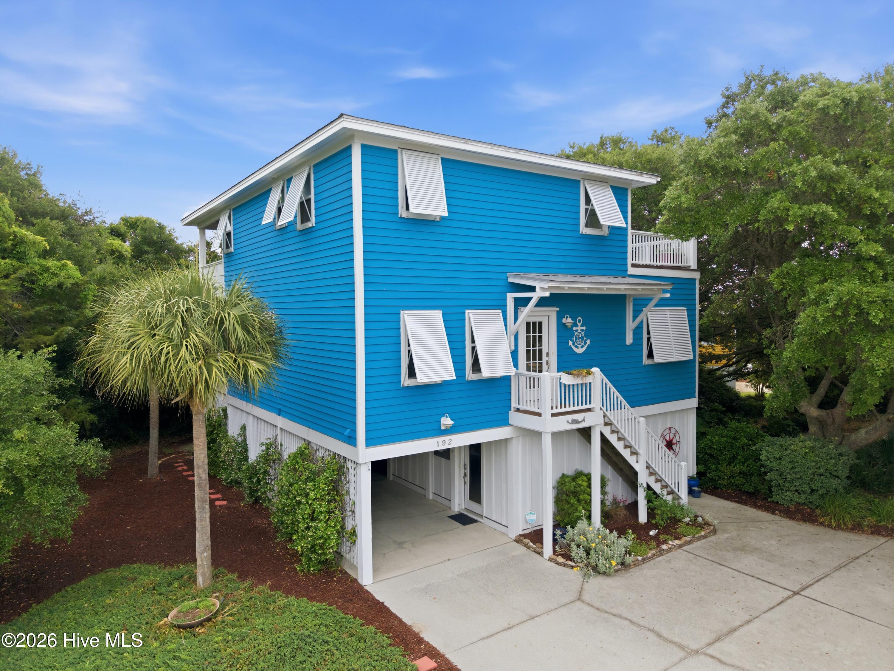 192 Seawatch Way Property Photo 1