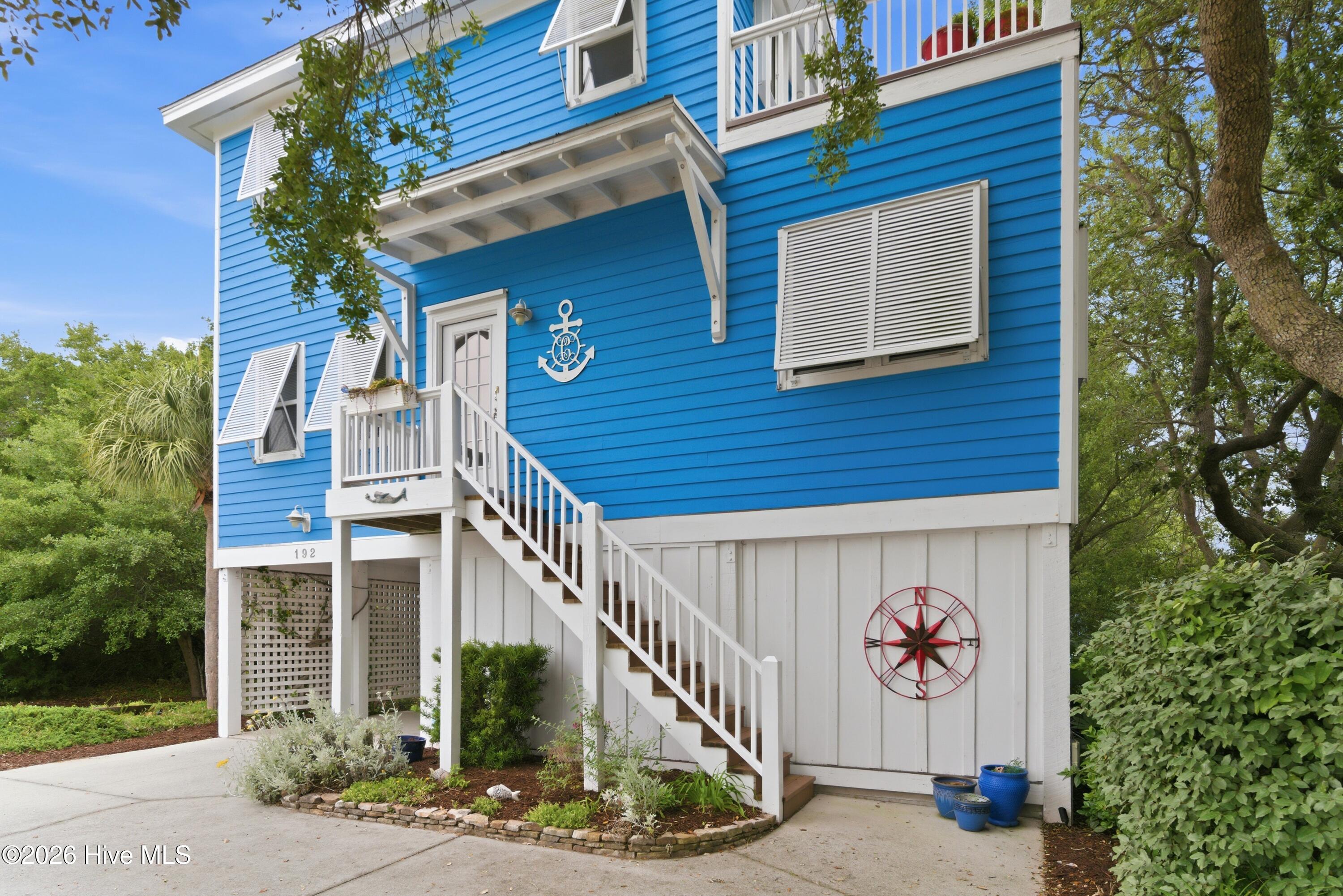 192 Seawatch Way Property Photo 3