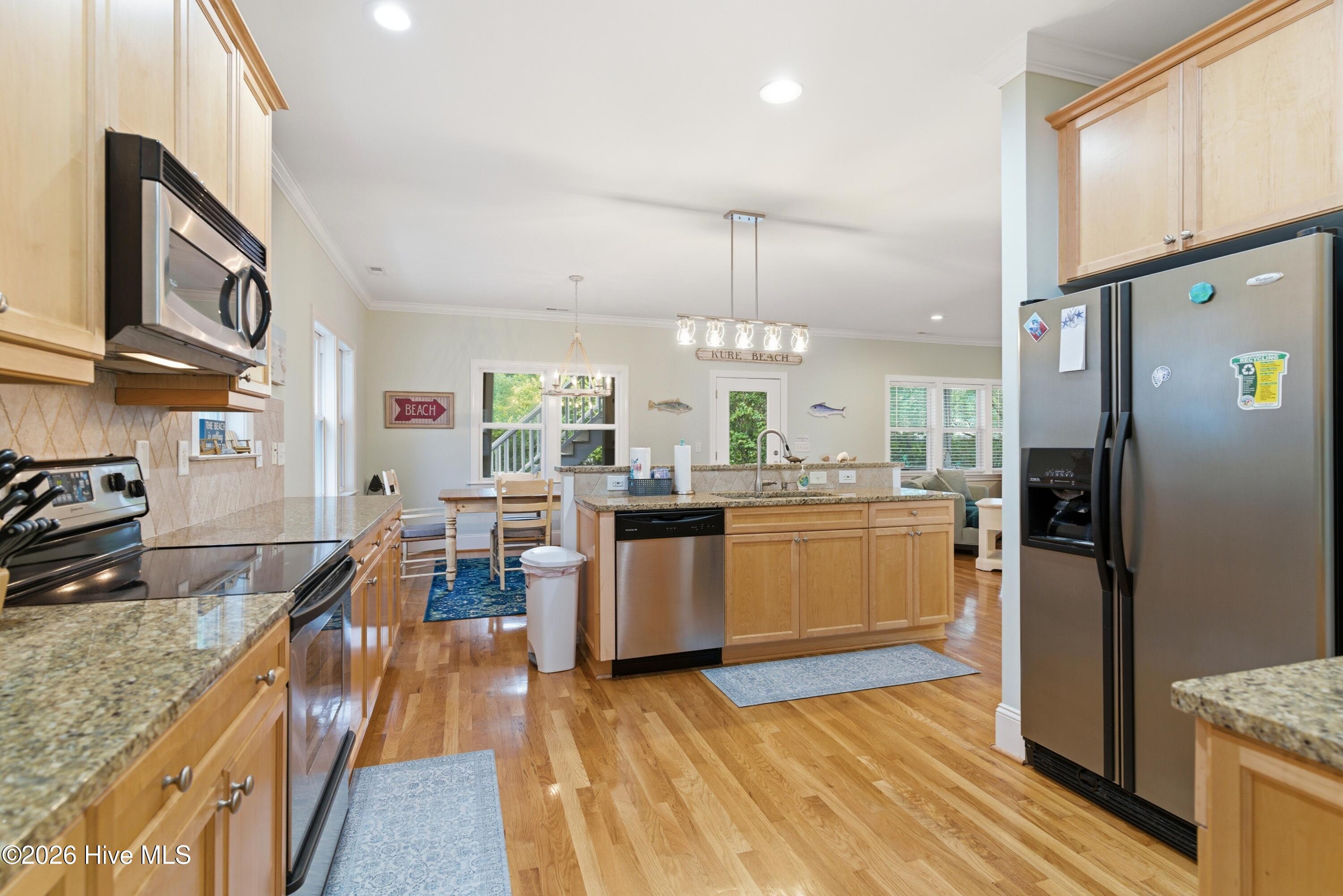 192 Seawatch Way Property Photo 12