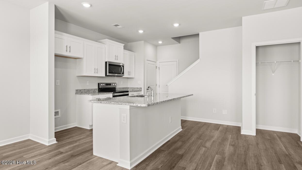 5191 Montana Loop Property Photo 9