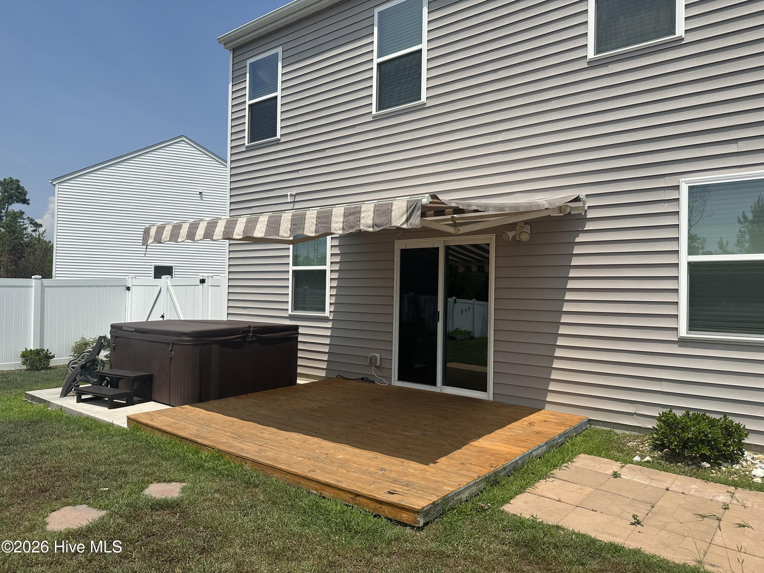 307 Crayfish Court Property Photo 28