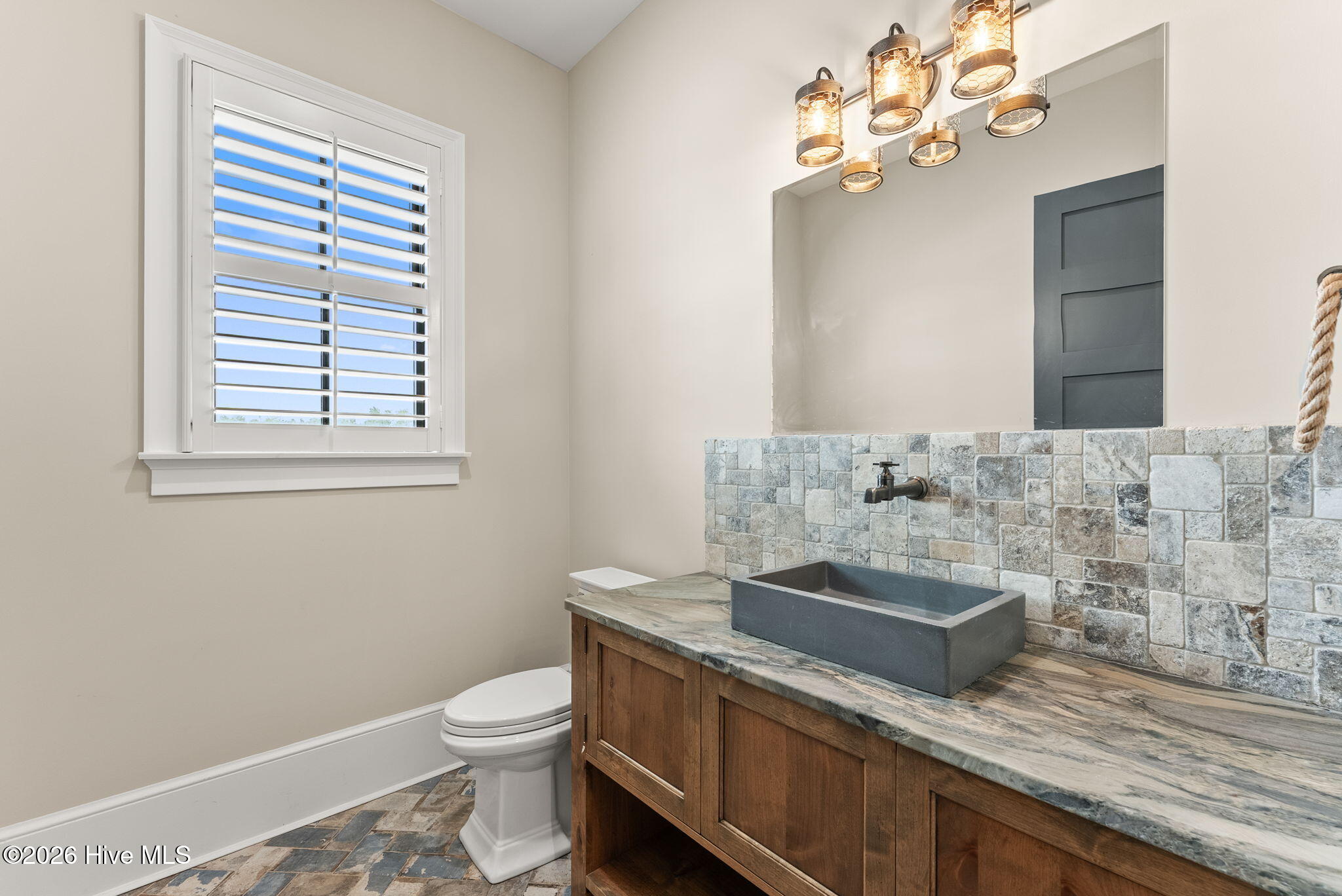 162 Lanham Road Property Photo 43