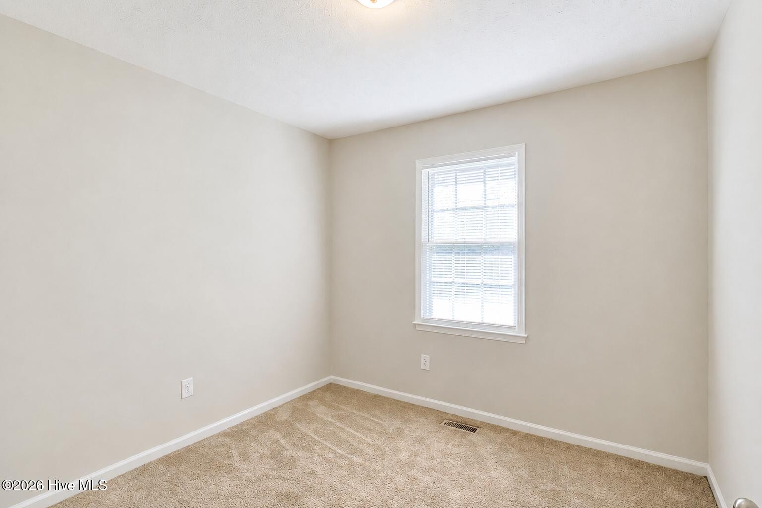 2803 Shade Tree Drive Property Photo 14