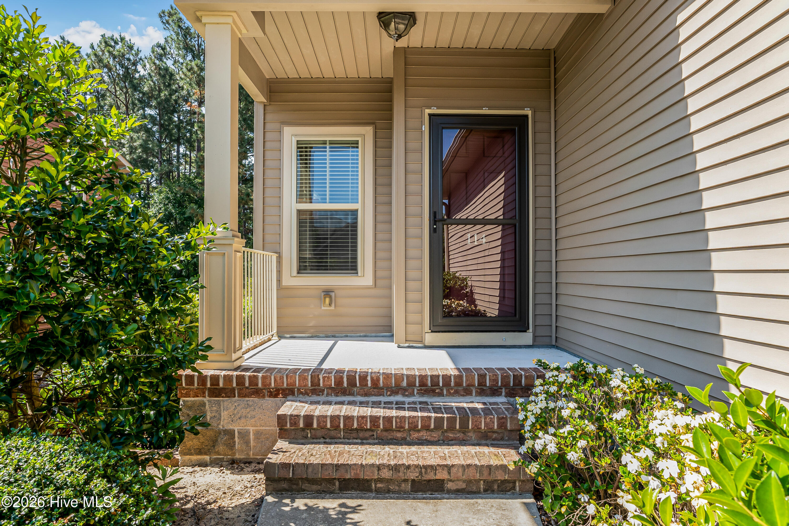 114 Cypress Circle Property Photo 5