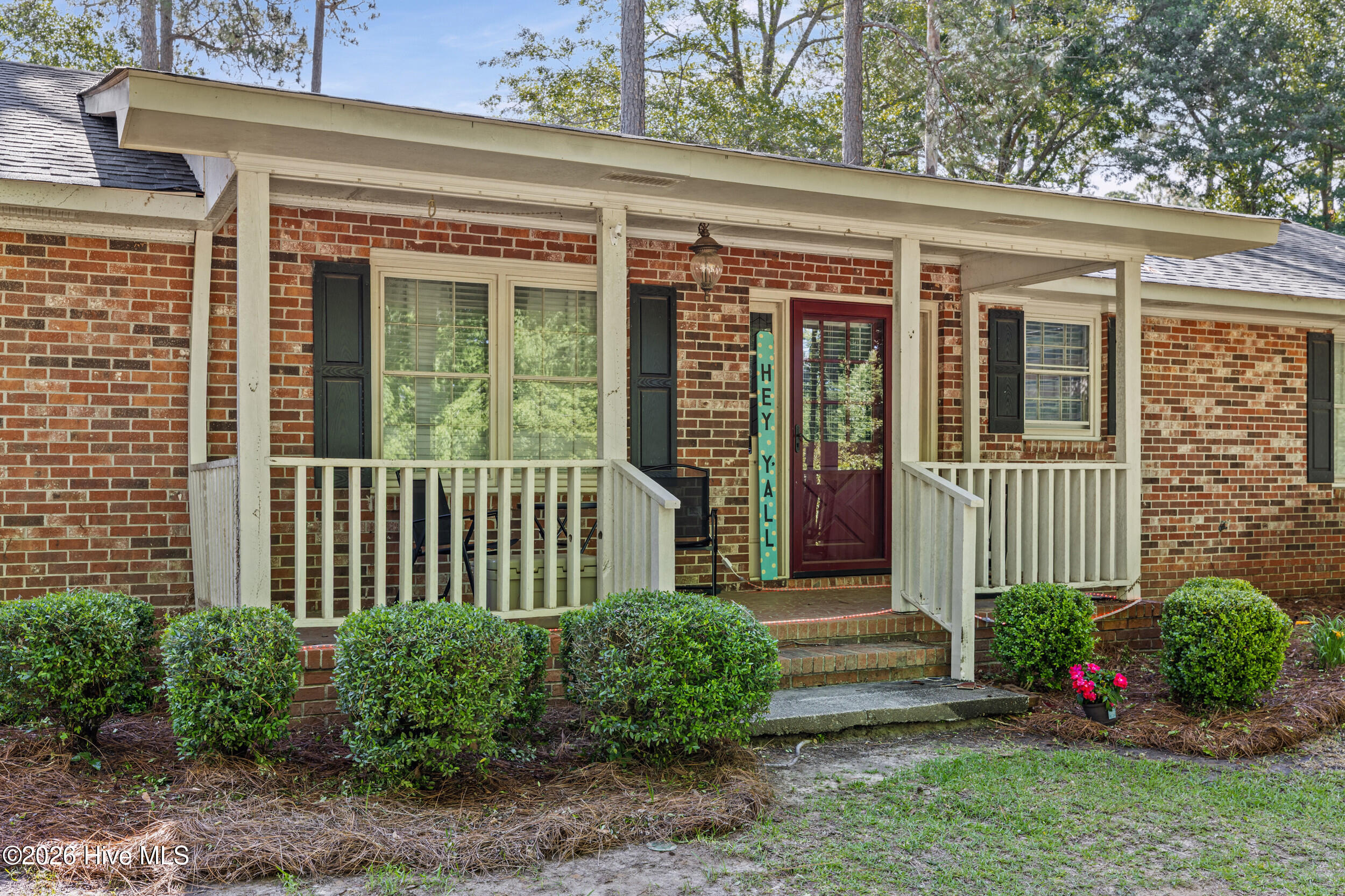 450 Mcintosh Drive Property Photo 3