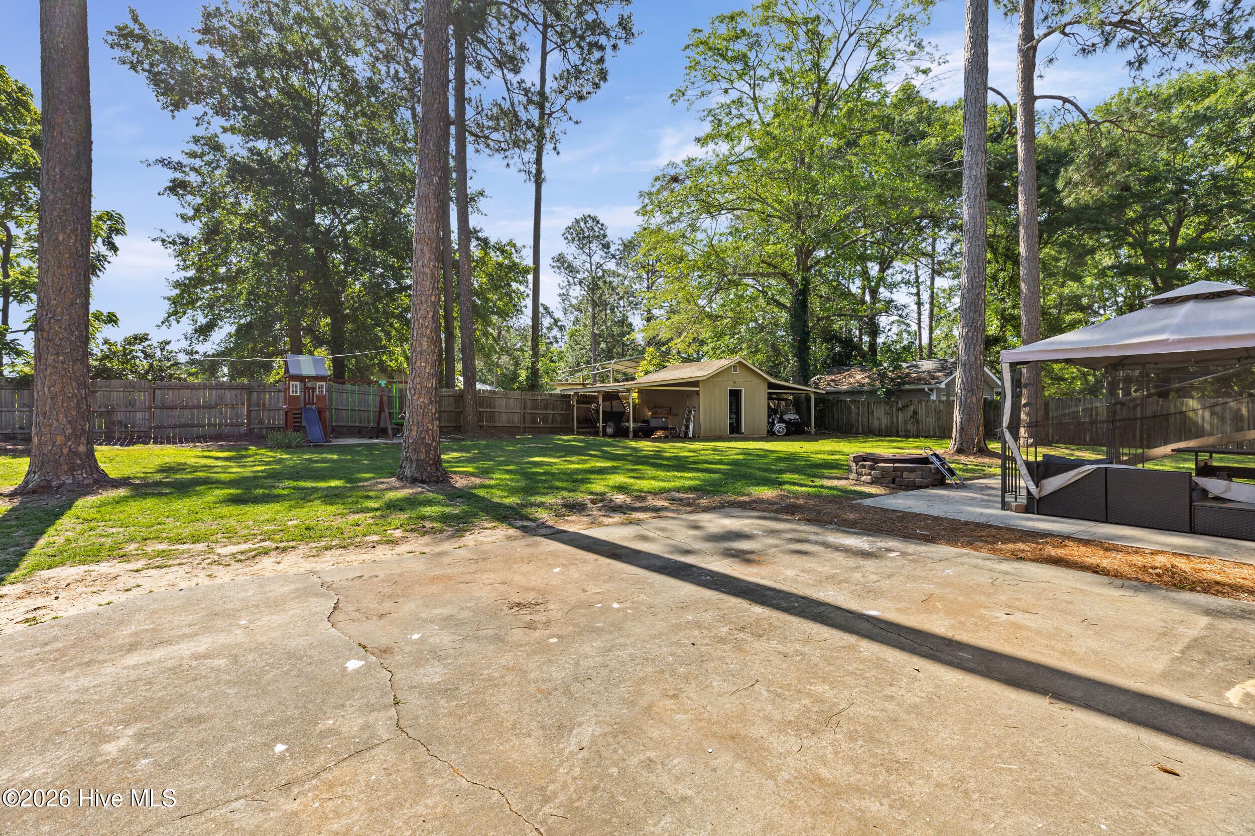 450 Mcintosh Drive Property Photo 21