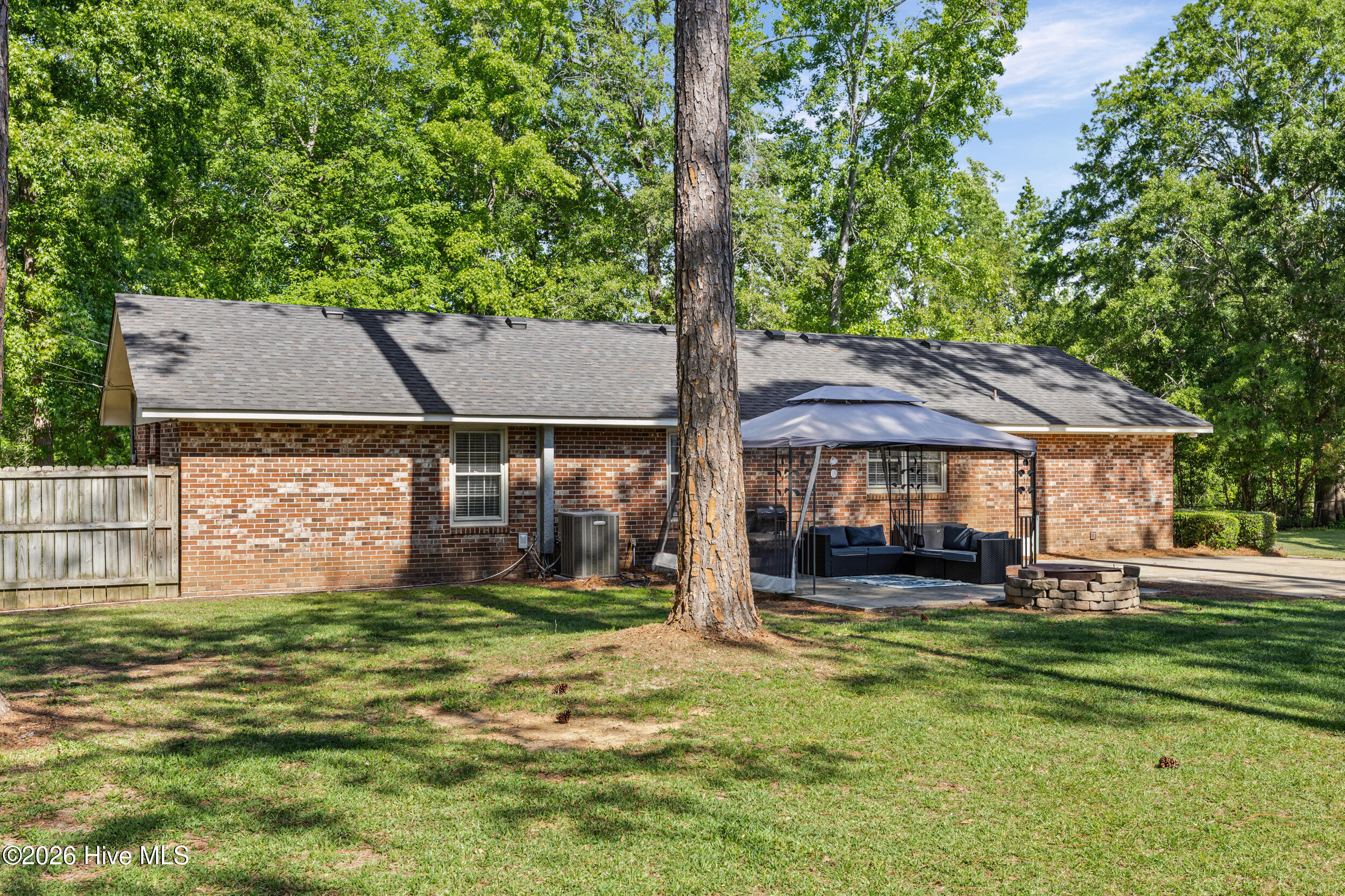 450 Mcintosh Drive Property Photo 23