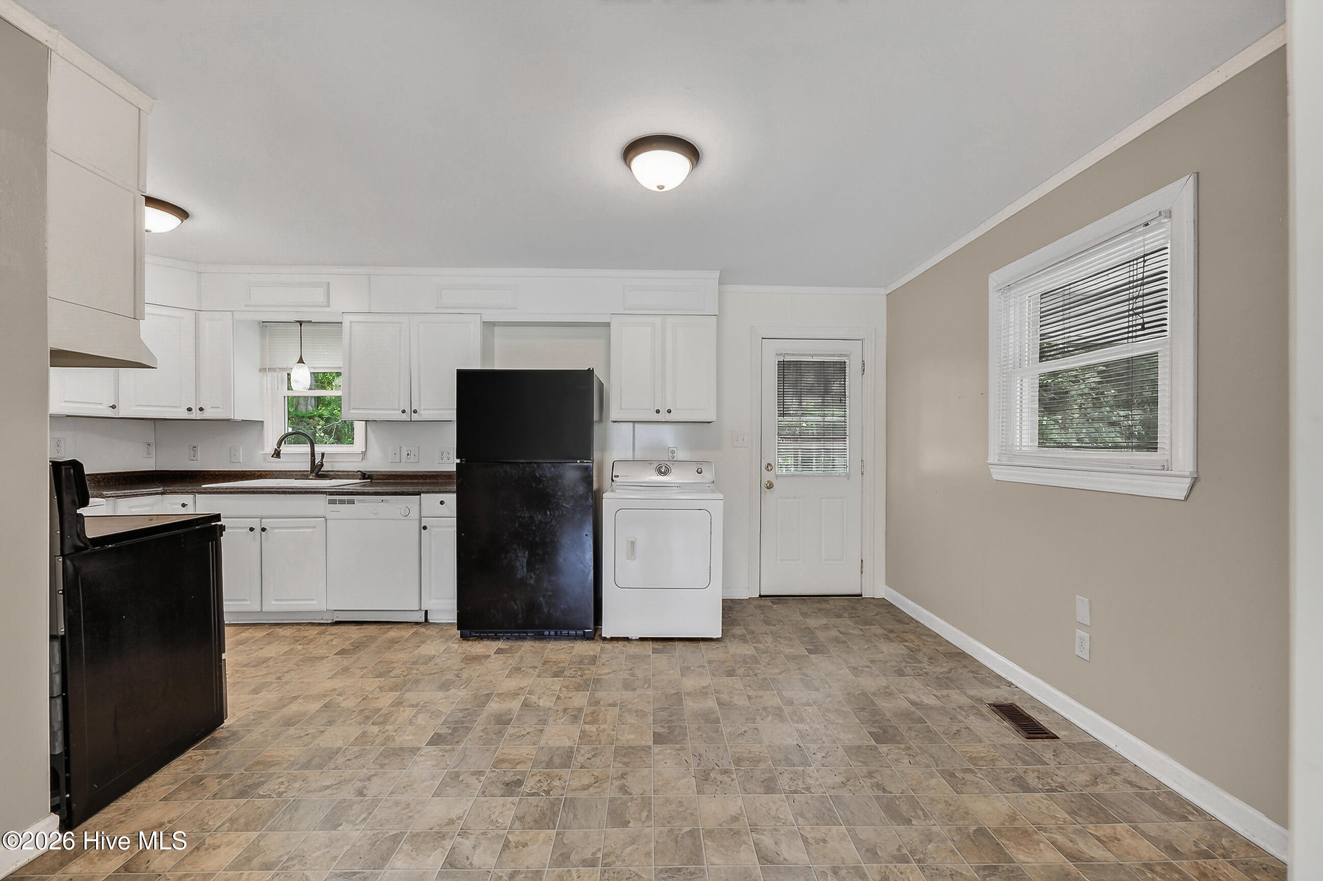118 Puller Drive Property Photo 4