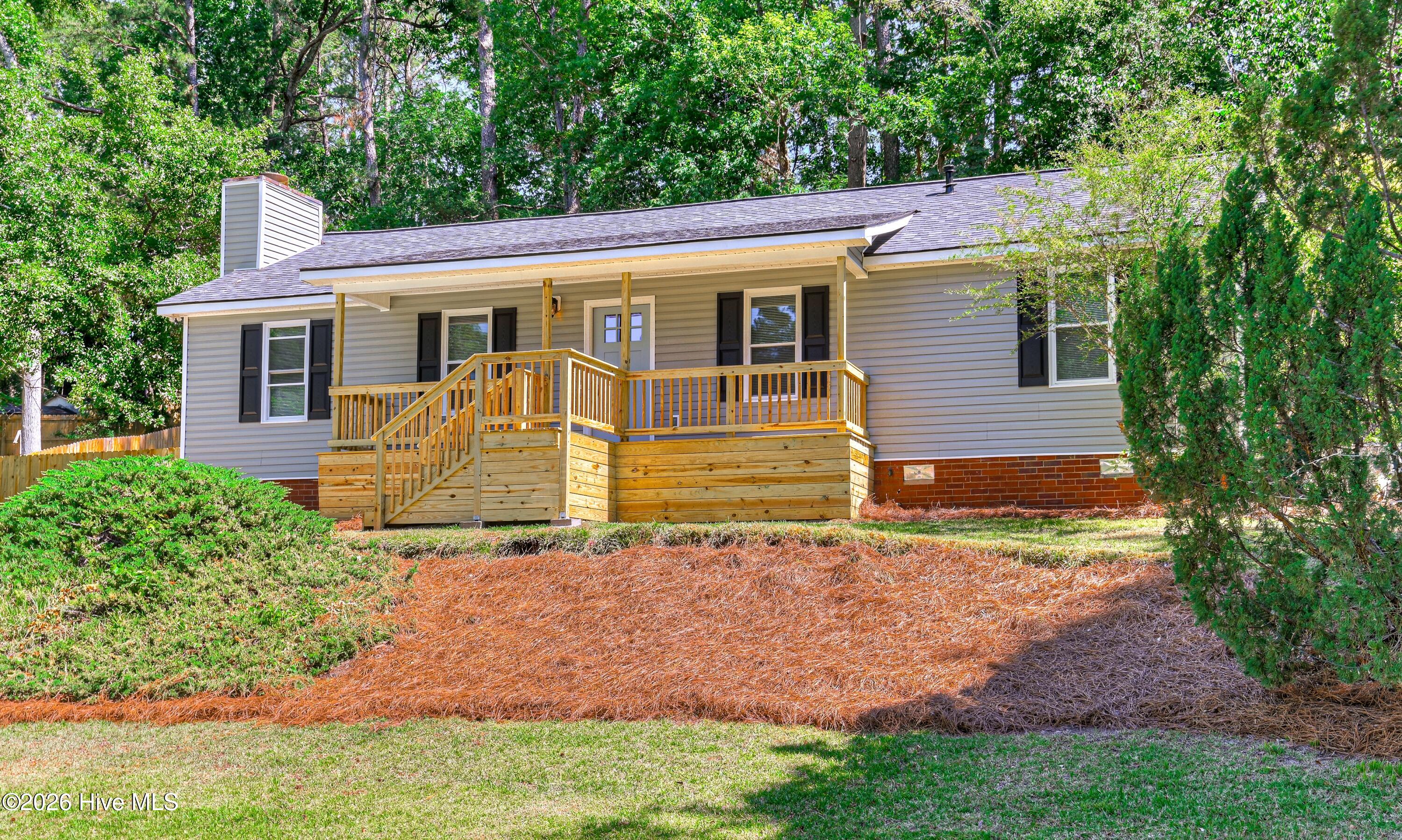 219 Dry Creek Road Property Photo 3