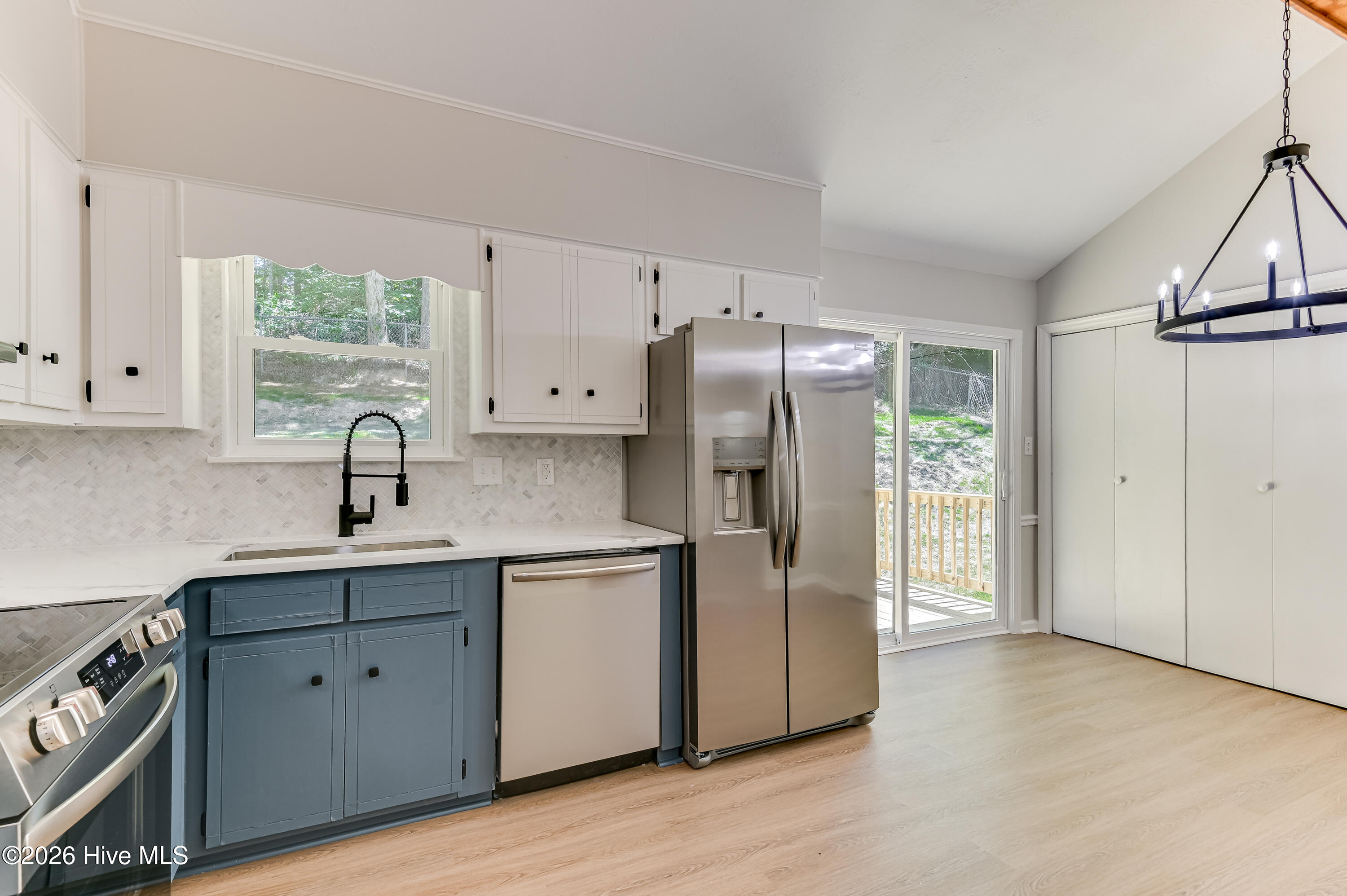 219 Dry Creek Road Property Photo 13