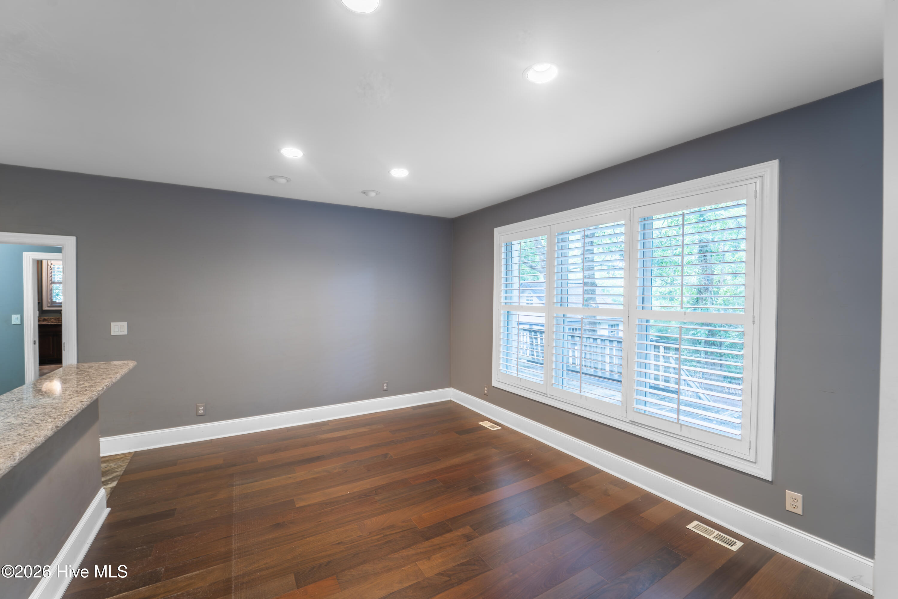3821 Timber Stream Drive Property Photo 7