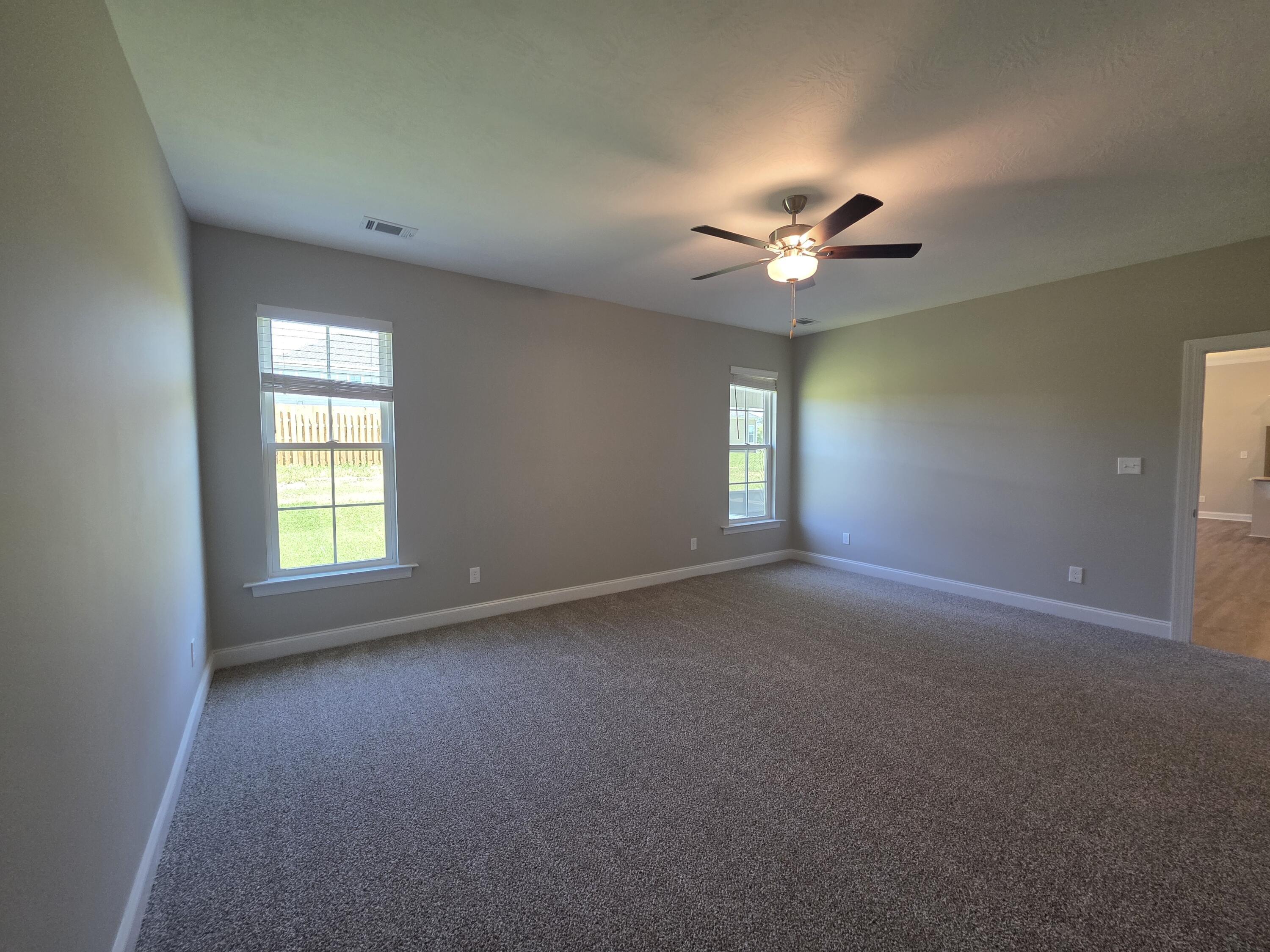 1037 Berkley Court Property Photo 13